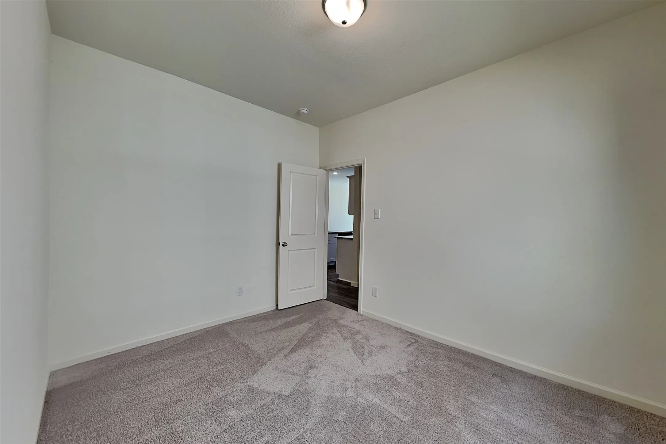 Single Family Residence For Rent in Collin County , 617 Colgate Circle, Princeton, Texas 75407, 3 Bedroom, 2 Bathroom, 2 Garage spaces, 1,464 Sqft, built in 2022, mls#21403097, Real Estate Agent in Princeton, Homes For Rent in Collin county, Homes For Rent in Princeton, Realtor in Princeton Texas, Real Estate Brokerage Independent Realty Texas, Luminita Cordes Realtor