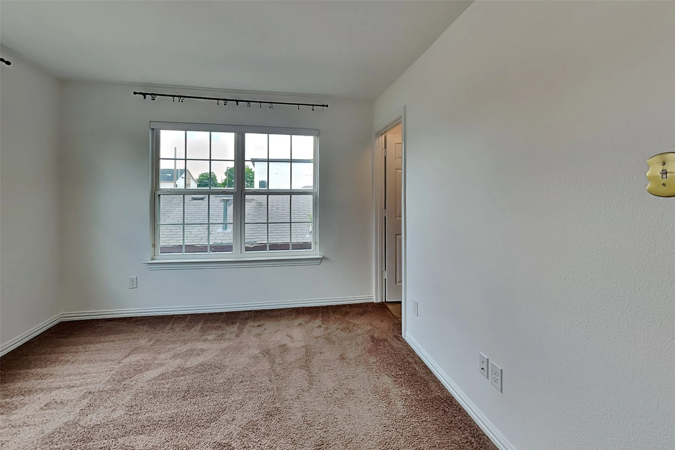 Single Family Residence For Rent in Dallas County , 3321 Rutz Street, Dallas, Texas 75212, 3 Bedroom, 3 Bathroom, 1 Garage spaces, 1,436 Sqft, built in 2020, mls#21403091, Real Estate Agent in Dallas, Homes For Rent in Dallas county, Homes For Rent in Dallas, Realtor in Dallas Texas, Real Estate Brokerage Independent Realty Texas, Luminita Cordes Realtor