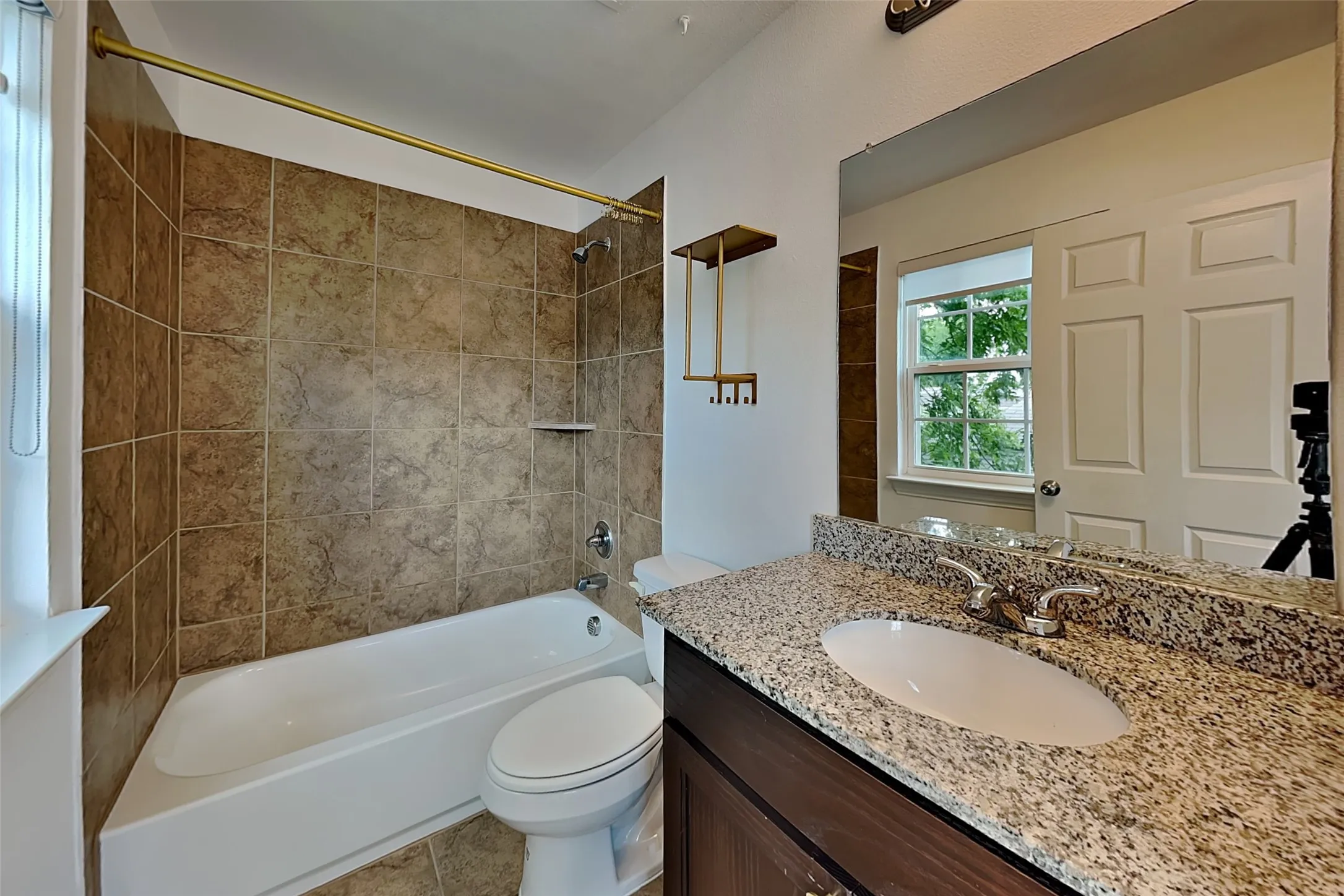 Single Family Residence For Rent in Dallas County , 3321 Rutz Street, Dallas, Texas 75212, 3 Bedroom, 3 Bathroom, 1 Garage spaces, 1,436 Sqft, built in 2020, mls#21403091, Real Estate Agent in Dallas, Homes For Rent in Dallas county, Homes For Rent in Dallas, Realtor in Dallas Texas, Real Estate Brokerage Independent Realty Texas, Luminita Cordes Realtor