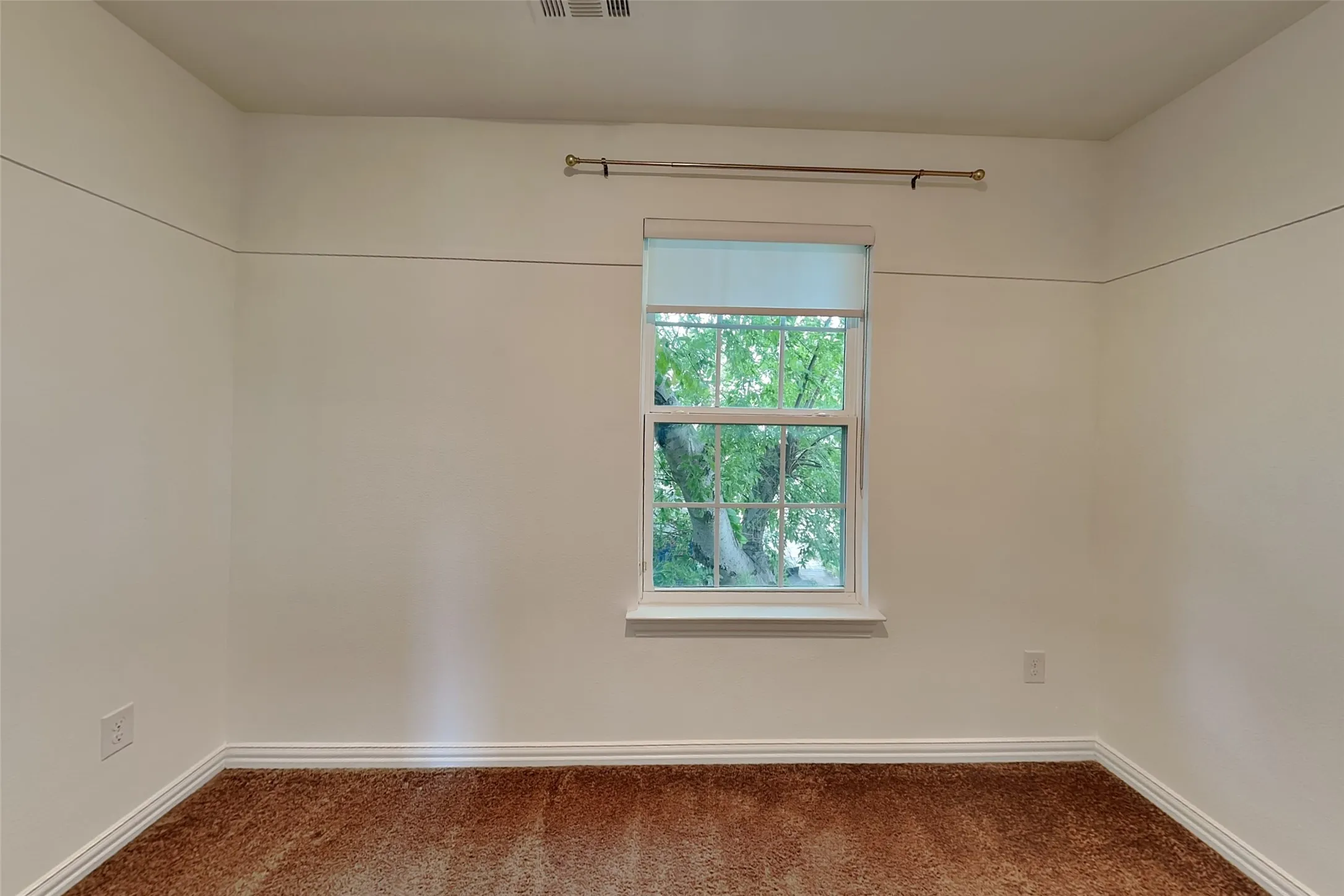 Single Family Residence For Rent in Dallas County , 3321 Rutz Street, Dallas, Texas 75212, 3 Bedroom, 3 Bathroom, 1 Garage spaces, 1,436 Sqft, built in 2020, mls#21403091, Real Estate Agent in Dallas, Homes For Rent in Dallas county, Homes For Rent in Dallas, Realtor in Dallas Texas, Real Estate Brokerage Independent Realty Texas, Luminita Cordes Realtor