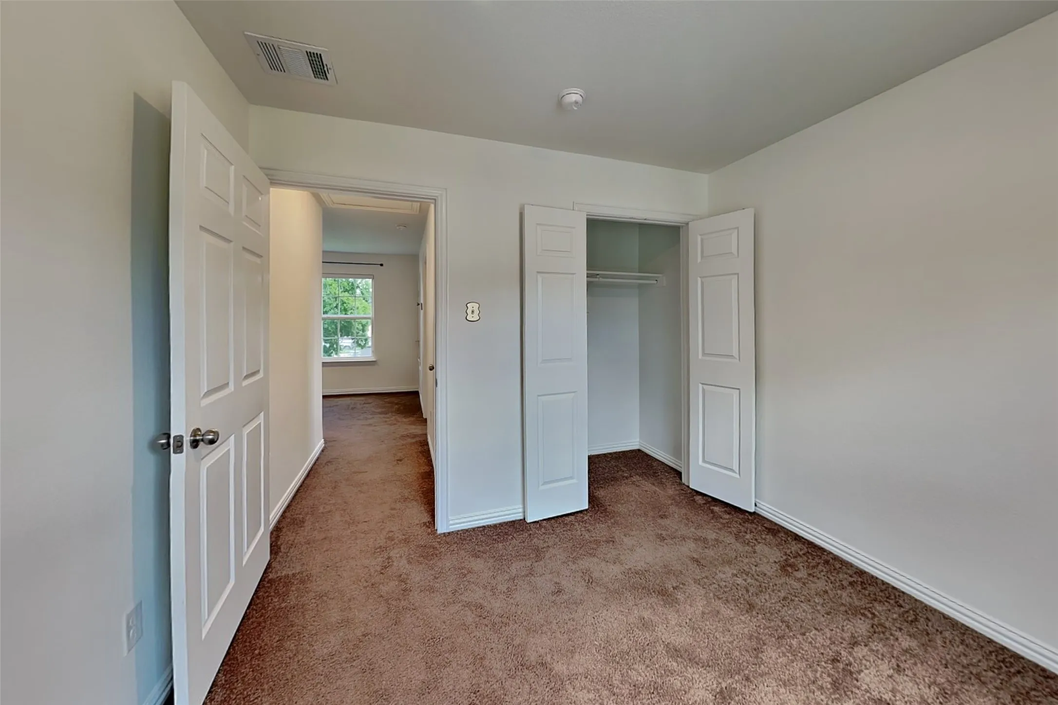 Single Family Residence For Rent in Dallas County , 3321 Rutz Street, Dallas, Texas 75212, 3 Bedroom, 3 Bathroom, 1 Garage spaces, 1,436 Sqft, built in 2020, mls#21403091, Real Estate Agent in Dallas, Homes For Rent in Dallas county, Homes For Rent in Dallas, Realtor in Dallas Texas, Real Estate Brokerage Independent Realty Texas, Luminita Cordes Realtor