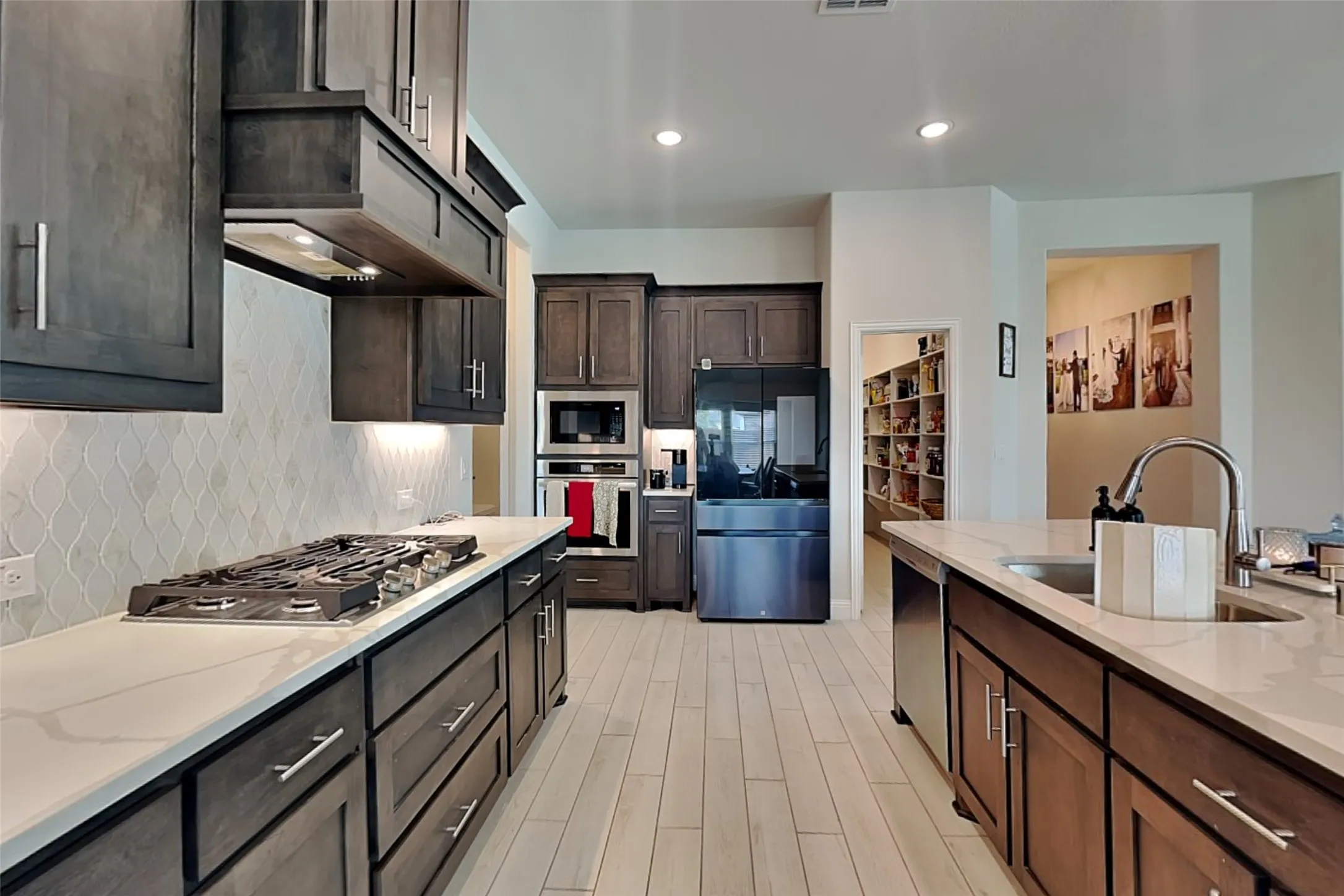 Single Family Residence For Rent in Kaufman County , 335 Chapel Hill Drive, Forney, Texas 75126, 4 Bedroom, 3 Bathroom, 2 Garage spaces, 2,520 Sqft, built in 2024, mls#21403086, Real Estate Agent in Forney, Homes For Rent in Kaufman county, Homes For Rent in Forney, Realtor in Forney Texas, Real Estate Brokerage Independent Realty Texas, Luminita Cordes Realtor