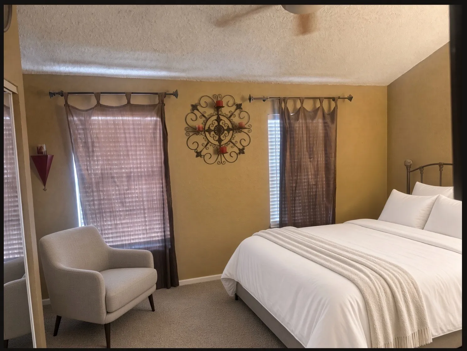Condominium For Sale in Dallas County , 220 Samuel Boulevard 4, Coppell, Texas 75019, 2 Bedroom, 3 Bathroom, Garage spaces, 1,254 Sqft, built in 1984, mls#21402859, Real Estate Agent in Coppell, Homes For Sale in Dallas county, Homes For Sale in Coppell, Realtor in Coppell Texas, Real Estate Brokerage Independent Realty Texas, Luminita Cordes Realtor