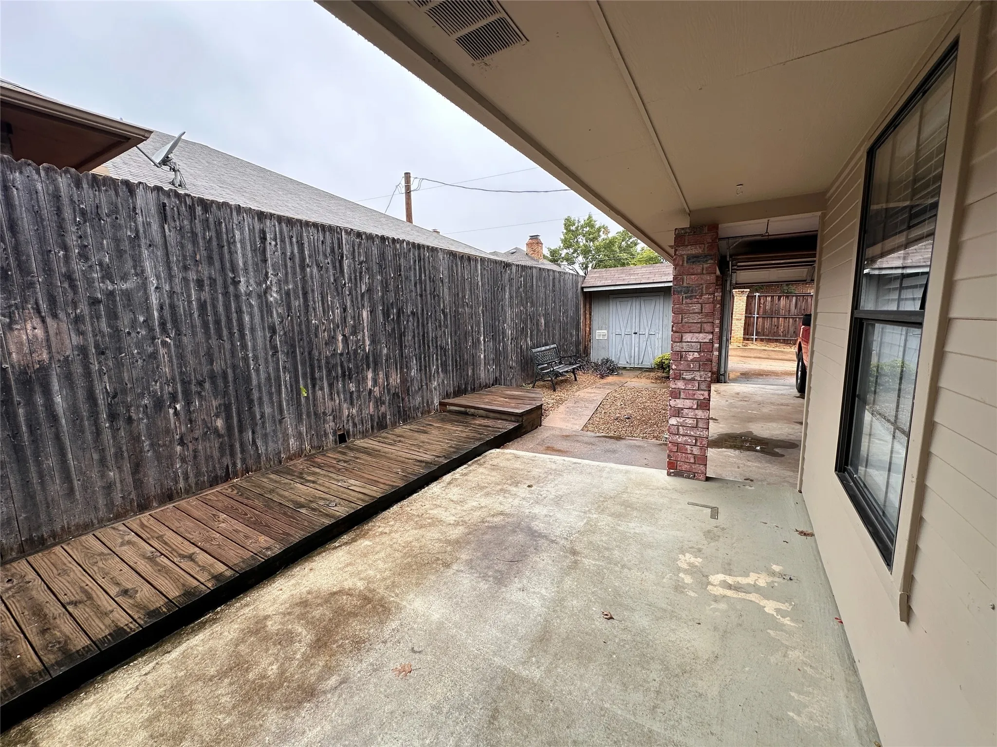 Duplex For Rent in Tarrant County , 4707 Sausalito Drive, Arlington, Texas 76016, 3 Bedroom, 2 Bathroom, 2 Garage spaces, 1,203 Sqft, built in 1984, mls#21402531, Real Estate Agent in Arlington, Homes For Rent in Tarrant county, Homes For Rent in Arlington, Realtor in Arlington Texas, Real Estate Brokerage Independent Realty Texas, Luminita Cordes Realtor