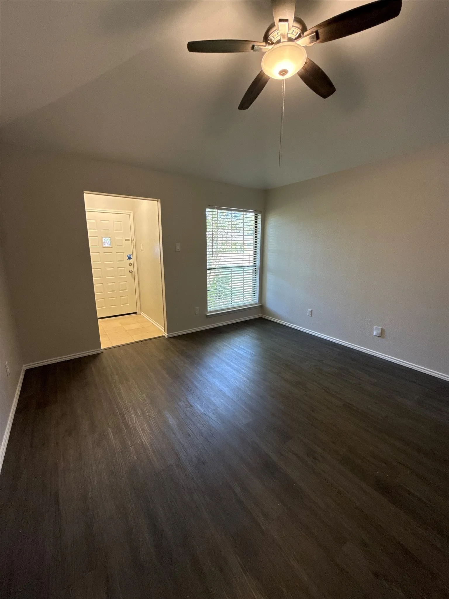 Condominium For Rent in Collin County , 8504 Holly Street, Frisco, Texas 75034, 2 Bedroom, 2 Bathroom, Garage spaces, 840 Sqft, built in 1985, mls#21403131, Real Estate Agent in Frisco, Homes For Rent in Collin county, Homes For Rent in Frisco, Realtor in Frisco Texas, Real Estate Brokerage Independent Realty Texas, Luminita Cordes Realtor