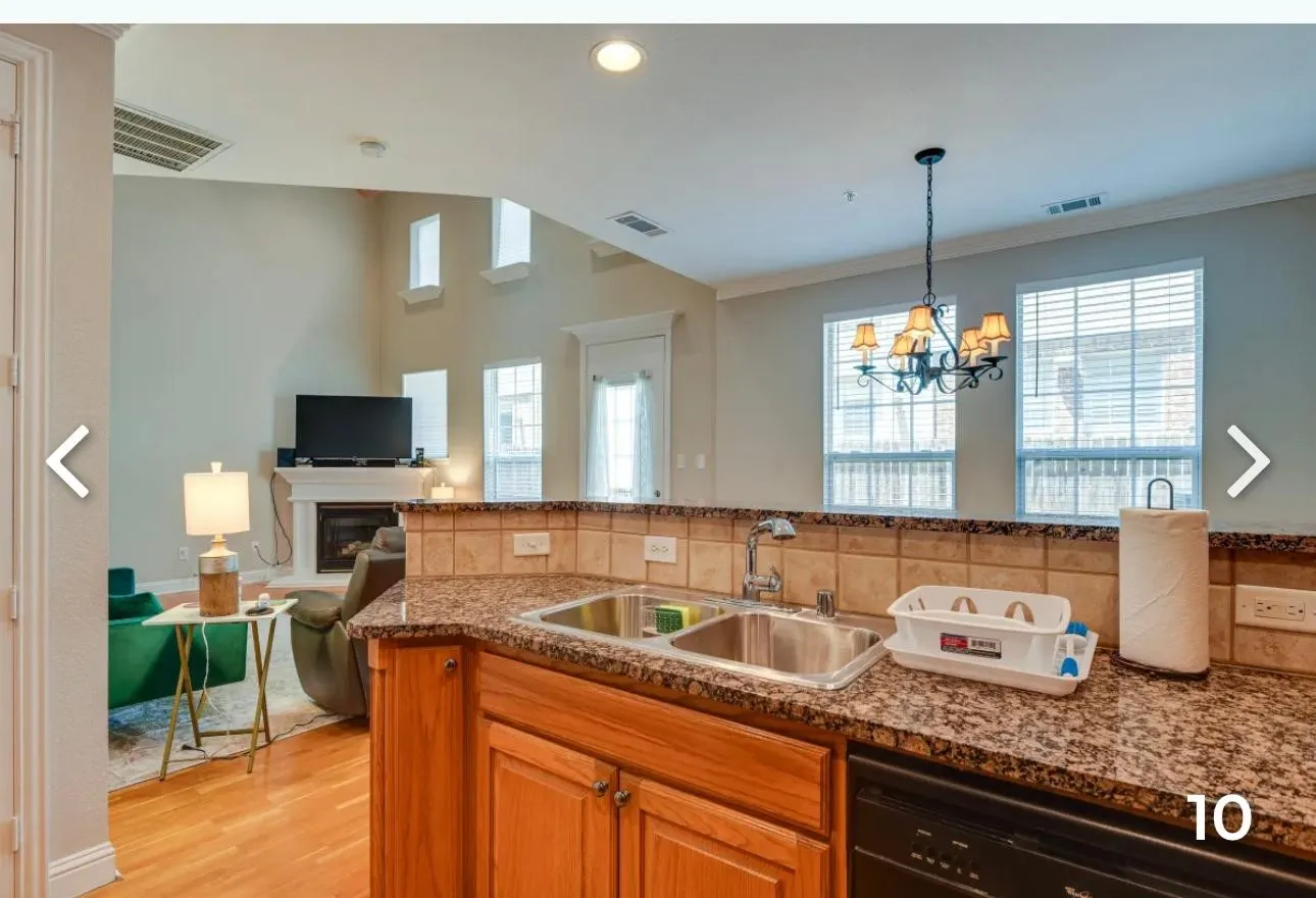 Townhouse For Rent in Dallas County , 2521 Rue De Ville, Irving, Texas 75038, 2 Bedroom, 3 Bathroom, 2 Garage spaces, 1,412 Sqft, built in 2000, mls#21403136, Real Estate Agent in Irving, Homes For Rent in Dallas county, Homes For Rent in Irving, Realtor in Irving Texas, Real Estate Brokerage Independent Realty Texas, Luminita Cordes Realtor
