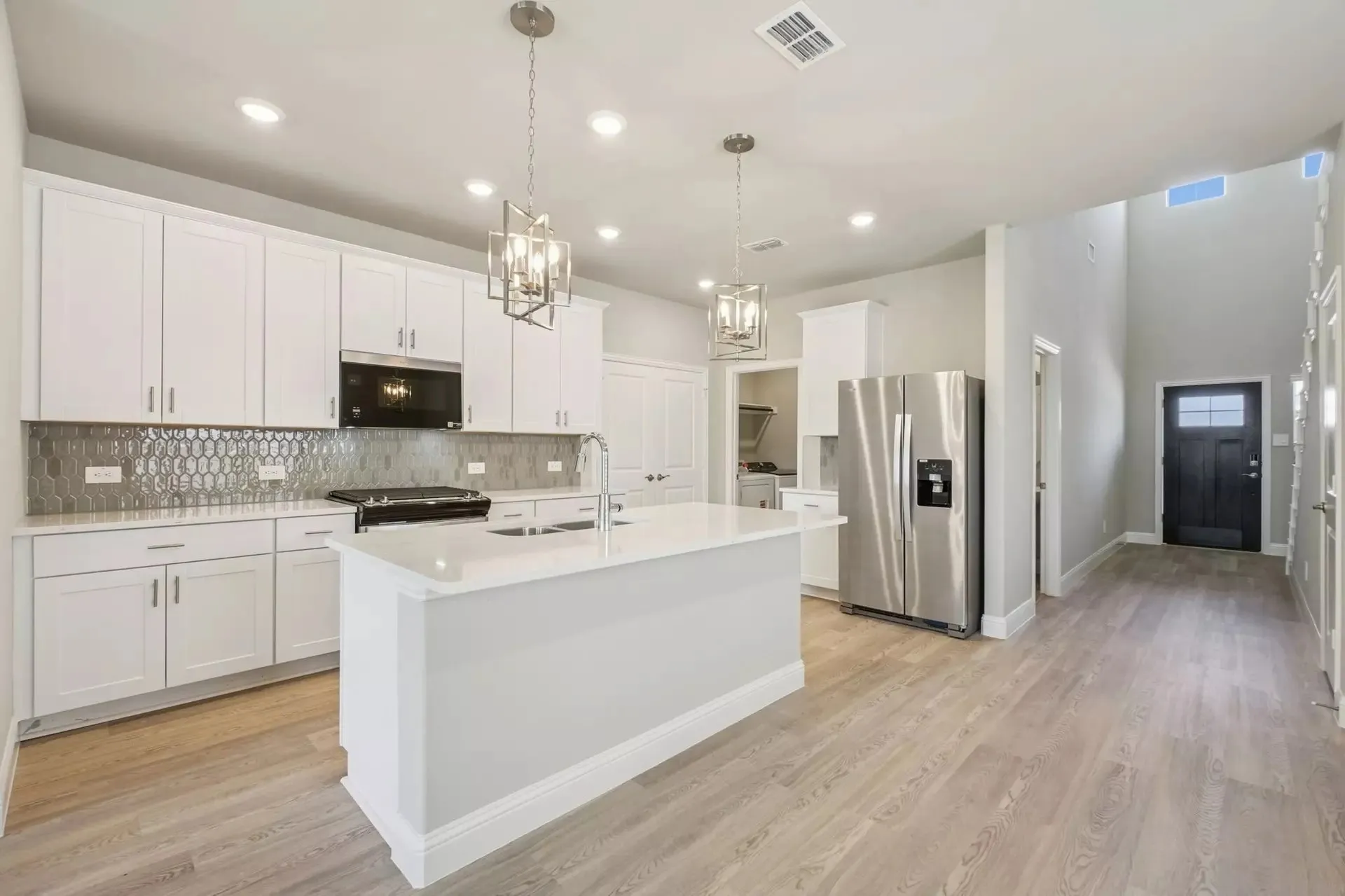 Single Family Residence For Rent in Collin County , 525 Blanton Street, Mc Kinney, Texas 75069, 4 Bedroom, 3 Bathroom, 2 Garage spaces, 2,097 Sqft, built in 2025, mls#21402876, Real Estate Agent in Mc Kinney, Homes For Rent in Collin county, Homes For Rent in Mc Kinney, Realtor in Mc Kinney Texas, Real Estate Brokerage Independent Realty Texas, Luminita Cordes Realtor