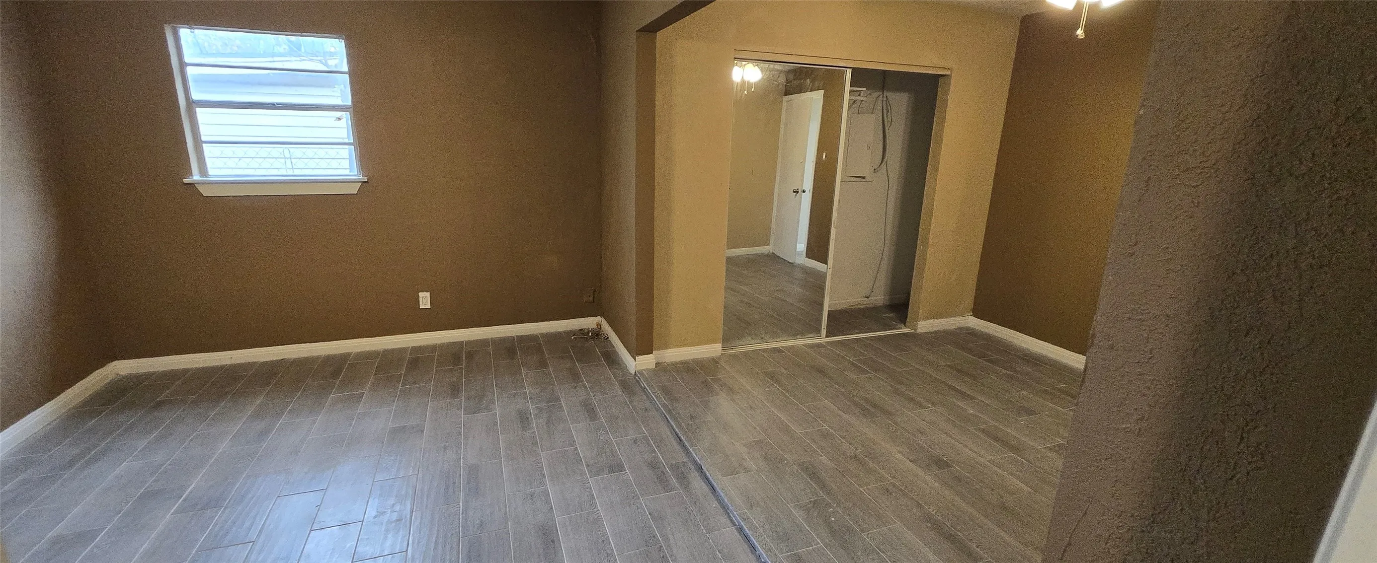 Single Family Residence For Rent in Dallas County , 1702 Pisces Street, Grand Prairie, Texas 75051, 4 Bedroom, 2 Bathroom, 2 Garage spaces, 1,648 Sqft, built in 1972, mls#21403142, Real Estate Agent in Grand Prairie, Homes For Rent in Dallas county, Homes For Rent in Grand Prairie, Realtor in Grand Prairie Texas, Real Estate Brokerage Independent Realty Texas, Luminita Cordes Realtor