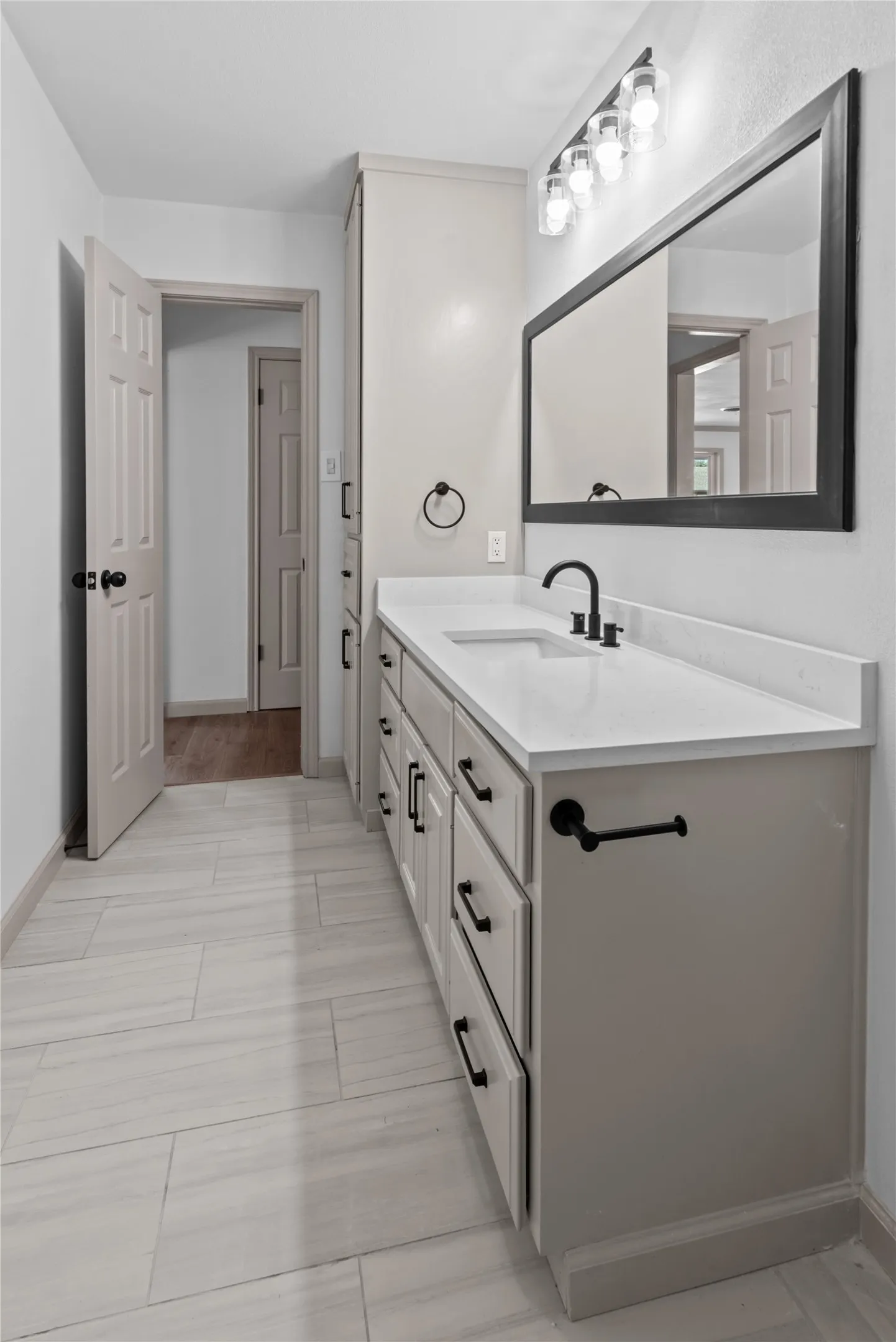 Guest bathroom