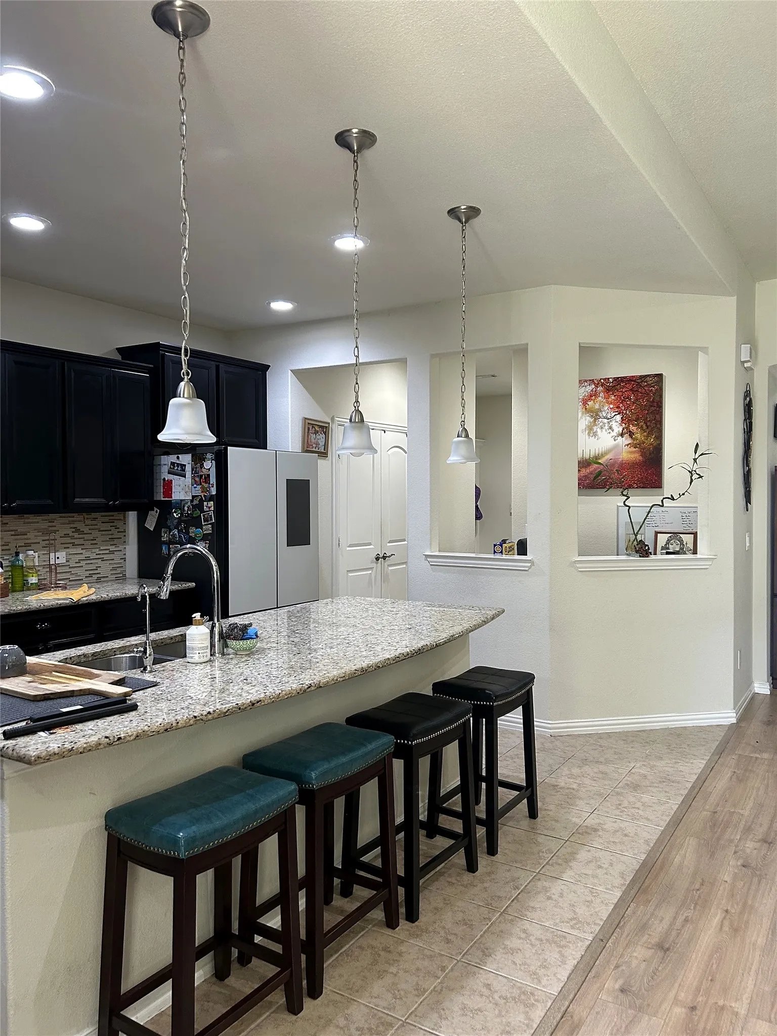Single Family Residence For Sale in Denton County , 420 Windward Drive, Little Elm, Texas 75068, 5 Bedroom, 4 Bathroom, 2 Garage spaces, 3,275 Sqft, built in 2017, mls#21403149, Real Estate Agent in Little Elm, Homes For Sale in Denton county, Homes For Sale in Little Elm, Realtor in Little Elm Texas, Real Estate Brokerage Independent Realty Texas, Luminita Cordes Realtor