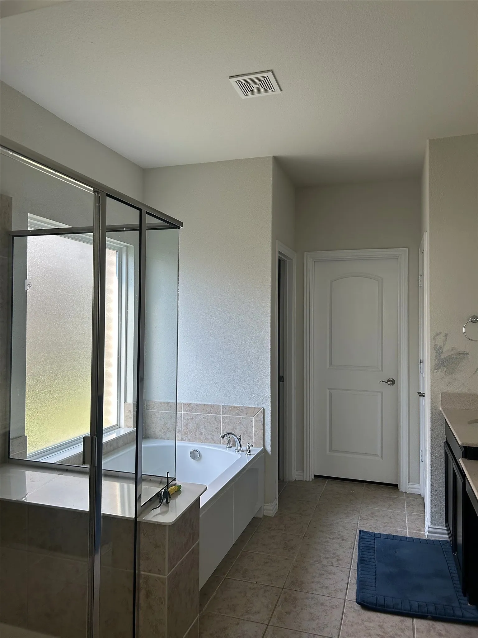 Single Family Residence For Sale in Denton County , 420 Windward Drive, Little Elm, Texas 75068, 5 Bedroom, 4 Bathroom, 2 Garage spaces, 3,275 Sqft, built in 2017, mls#21403149, Real Estate Agent in Little Elm, Homes For Sale in Denton county, Homes For Sale in Little Elm, Realtor in Little Elm Texas, Real Estate Brokerage Independent Realty Texas, Luminita Cordes Realtor