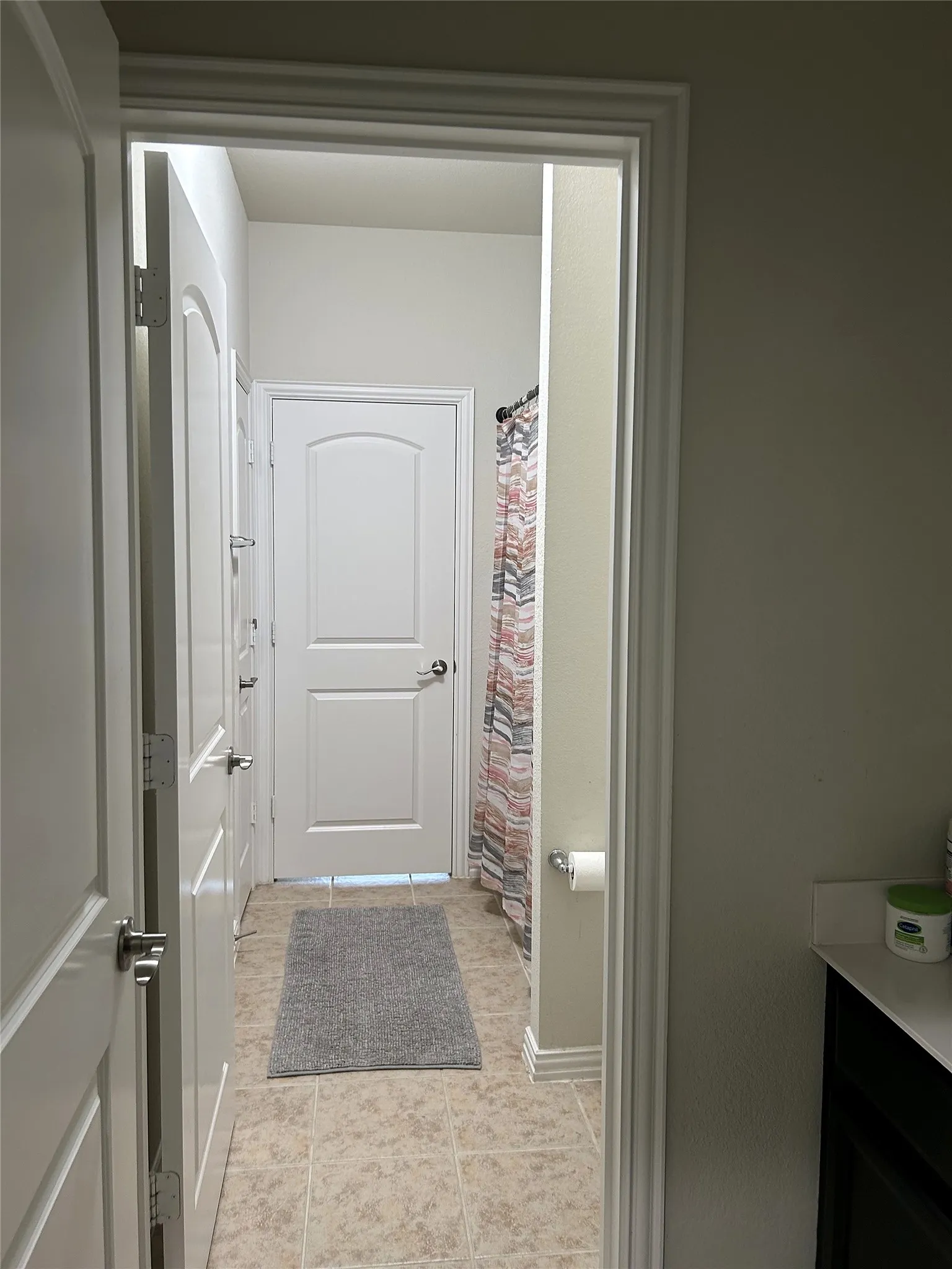 Single Family Residence For Sale in Denton County , 420 Windward Drive, Little Elm, Texas 75068, 5 Bedroom, 4 Bathroom, 2 Garage spaces, 3,275 Sqft, built in 2017, mls#21403149, Real Estate Agent in Little Elm, Homes For Sale in Denton county, Homes For Sale in Little Elm, Realtor in Little Elm Texas, Real Estate Brokerage Independent Realty Texas, Luminita Cordes Realtor