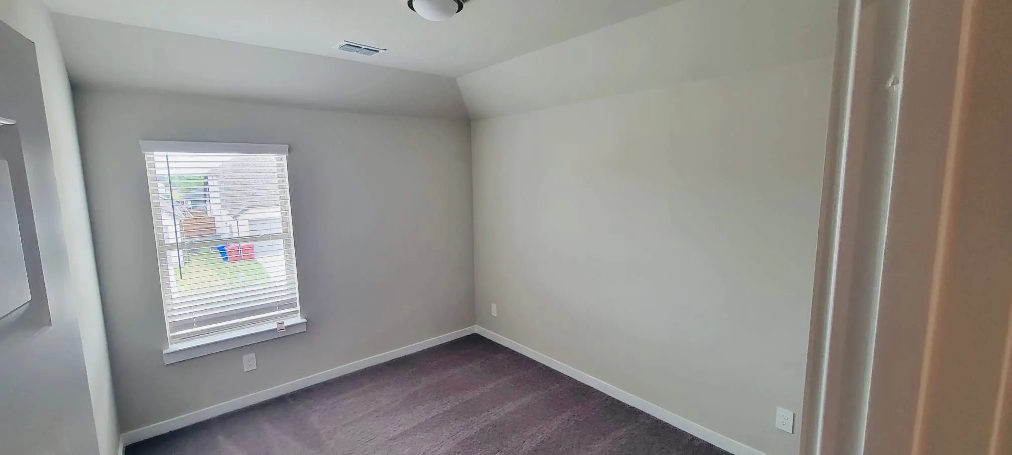 Single Family Residence For Rent in Collin County , 2533 Gaulding Street, Royse City, Texas 75189, 3 Bedroom, 3 Bathroom, 2 Garage spaces, 1,939 Sqft, built in 2022, mls#21403152, Real Estate Agent in Royse City, Homes For Rent in Collin county, Homes For Rent in Royse City, Realtor in Royse City Texas, Real Estate Brokerage Independent Realty Texas, Luminita Cordes Realtor