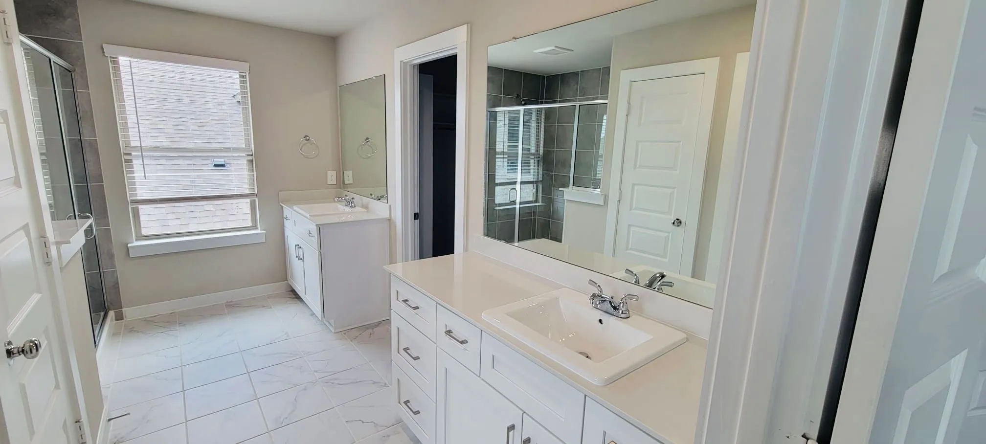Single Family Residence For Rent in Collin County , 2533 Gaulding Street, Royse City, Texas 75189, 3 Bedroom, 3 Bathroom, 2 Garage spaces, 1,939 Sqft, built in 2022, mls#21403152, Real Estate Agent in Royse City, Homes For Rent in Collin county, Homes For Rent in Royse City, Realtor in Royse City Texas, Real Estate Brokerage Independent Realty Texas, Luminita Cordes Realtor