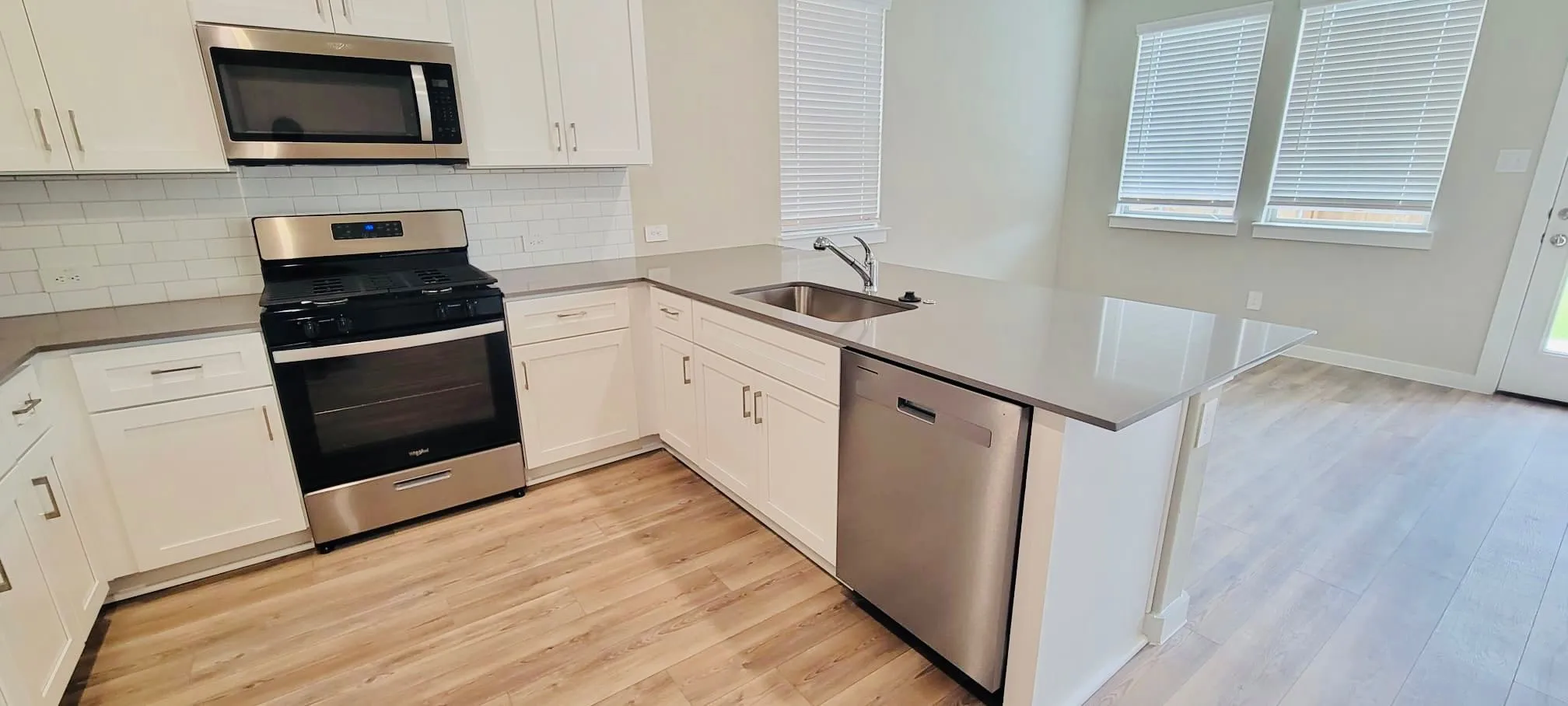 Single Family Residence For Rent in Collin County , 2533 Gaulding Street, Royse City, Texas 75189, 3 Bedroom, 3 Bathroom, 2 Garage spaces, 1,939 Sqft, built in 2022, mls#21403152, Real Estate Agent in Royse City, Homes For Rent in Collin county, Homes For Rent in Royse City, Realtor in Royse City Texas, Real Estate Brokerage Independent Realty Texas, Luminita Cordes Realtor