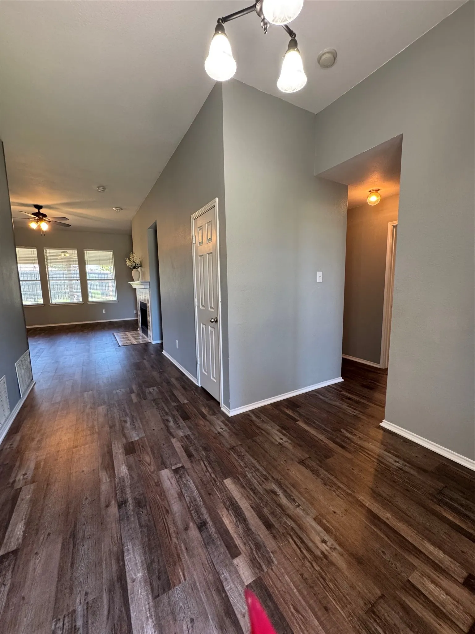 Single Family Residence For Sale in Kaufman County , 106 Greenfield Trail, Forney, Texas 75126, 3 Bedroom, 2 Bathroom, 2 Garage spaces, 1,841 Sqft, built in 2004, mls#21402331, Real Estate Agent in Forney, Homes For Sale in Kaufman county, Homes For Sale in Forney, Realtor in Forney Texas, Real Estate Brokerage Independent Realty Texas, Luminita Cordes Realtor