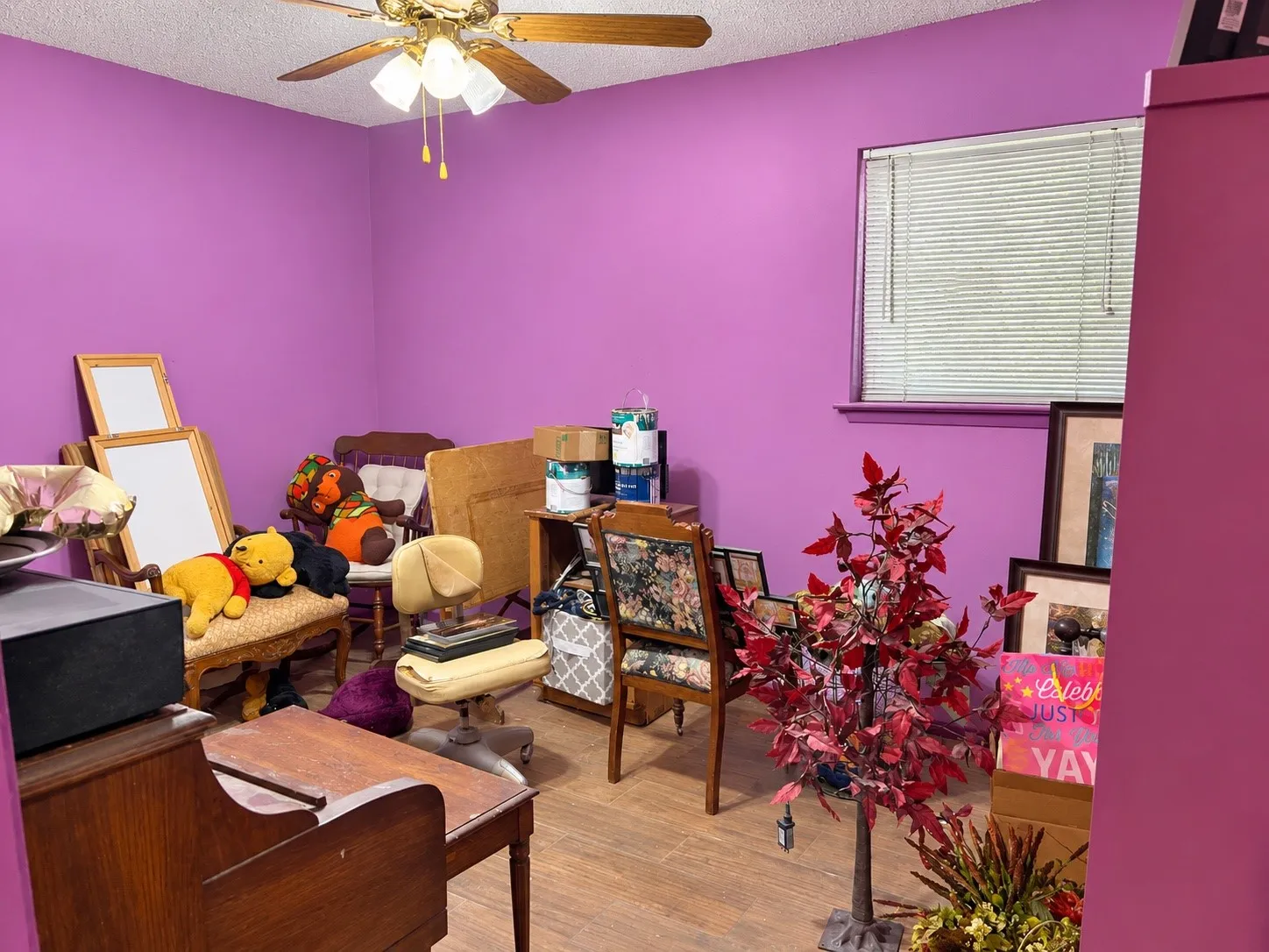 Single Family Residence For Sale in Parker County , 612 State Street, Weatherford, Texas 76086, 3 Bedroom, 3 Bathroom, 2 Garage spaces, 1,443 Sqft, built in 1974, mls#21403140, Real Estate Agent in Weatherford, Homes For Sale in Parker county, Homes For Sale in Weatherford, Realtor in Weatherford Texas, Real Estate Brokerage Independent Realty Texas, Luminita Cordes Realtor