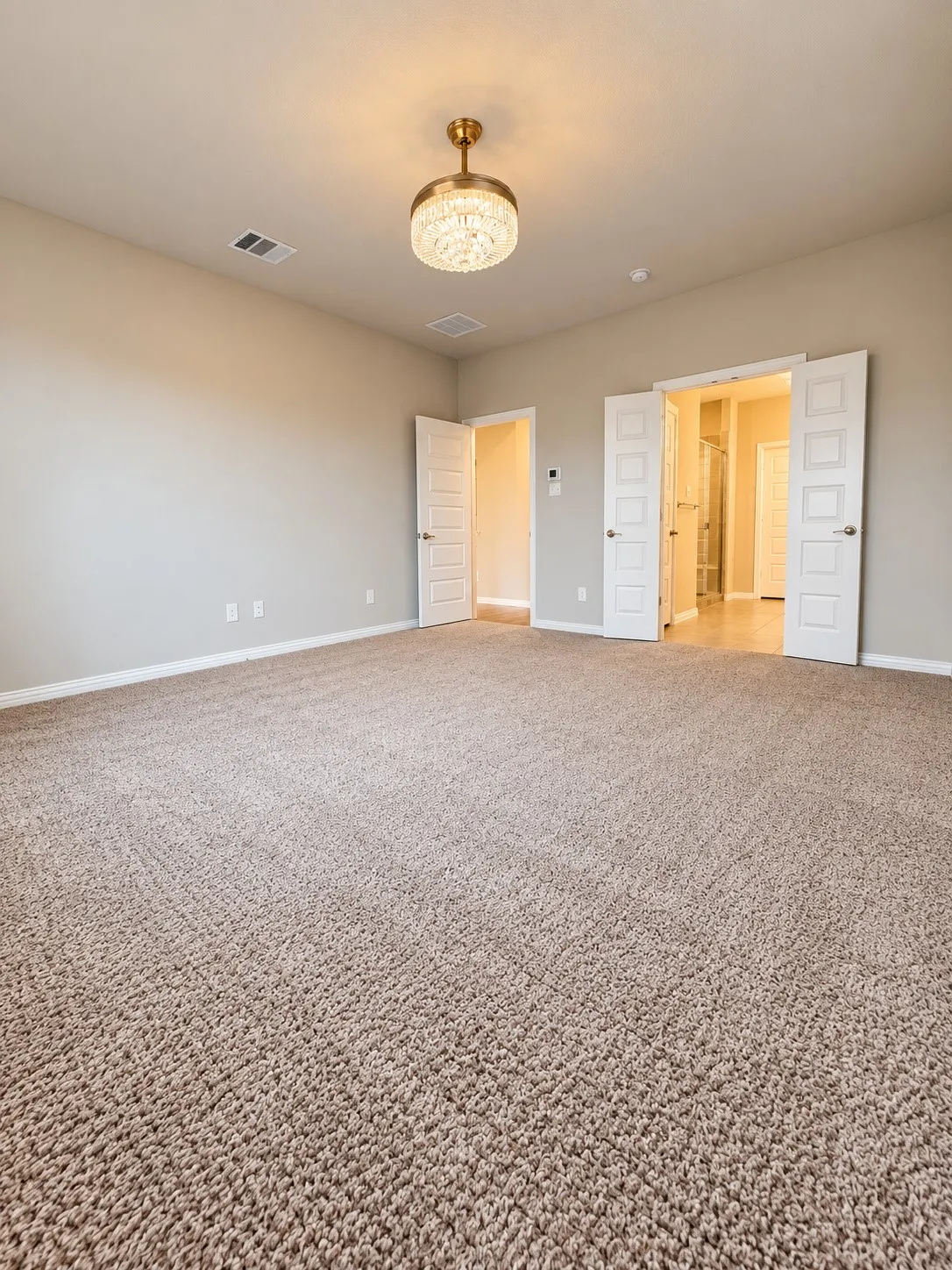 Spacious room