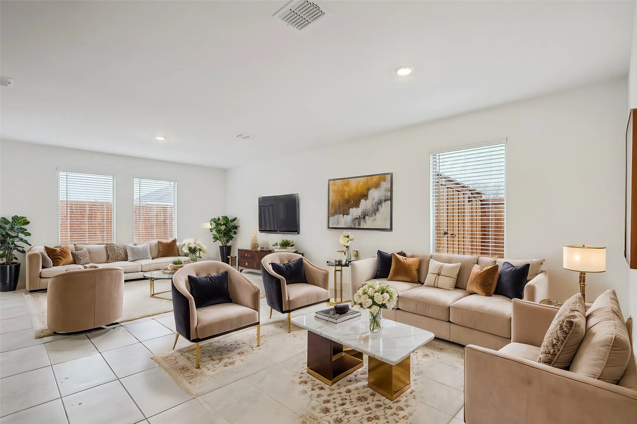 Single Family Residence For Rent in Denton County , 2812 Ozark Circle, Little Elm, Texas 75068, 4 Bedroom, 2 Bathroom, 2 Garage spaces, 1,858 Sqft, built in 2024, mls#21403050, Real Estate Agent in Little Elm, Homes For Rent in Denton county, Homes For Rent in Little Elm, Realtor in Little Elm Texas, Real Estate Brokerage Independent Realty Texas, Luminita Cordes Realtor