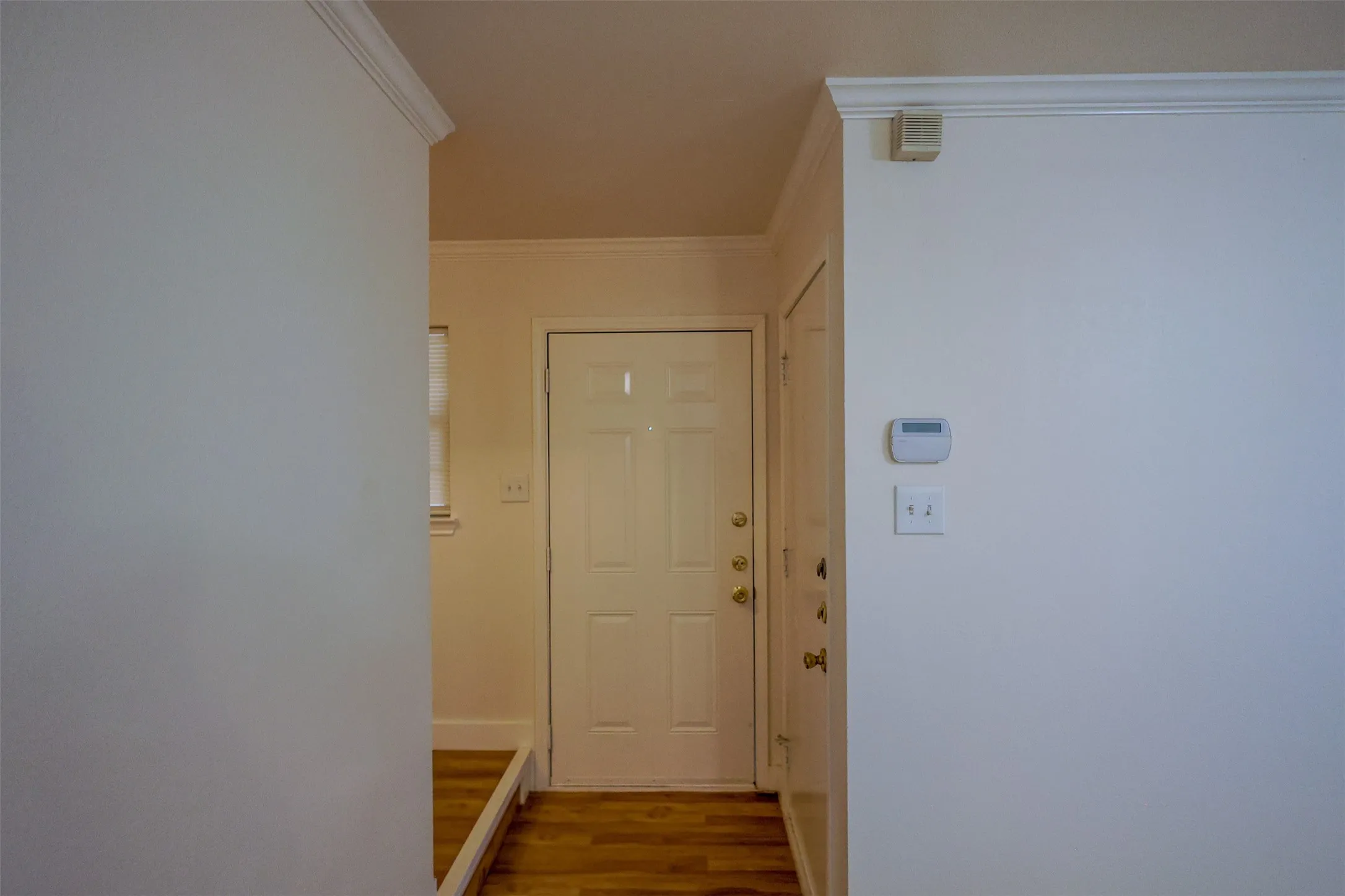 Townhouse For Rent in Tarrant County , 1208 Village Garden Drive, Azle, Texas 76020, 4 Bedroom, 2 Bathroom, 1 Garage spaces, 1,246 Sqft, built in 2006, mls#21403180, Real Estate Agent in Azle, Homes For Rent in Tarrant county, Homes For Rent in Azle, Realtor in Azle Texas, Real Estate Brokerage Independent Realty Texas, Luminita Cordes Realtor