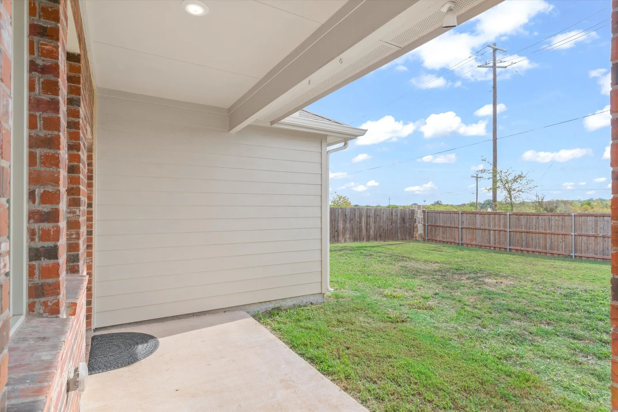 Single Family Residence For Sale in Kaufman County , 5404 Montrose Drive, Forney, Texas 75126, 3 Bedroom, 2 Bathroom, 2 Garage spaces, 1,430 Sqft, built in 2022, mls#21403106, Real Estate Agent in Forney, Homes For Sale in Kaufman county, Homes For Sale in Forney, Realtor in Forney Texas, Real Estate Brokerage Independent Realty Texas, Luminita Cordes Realtor