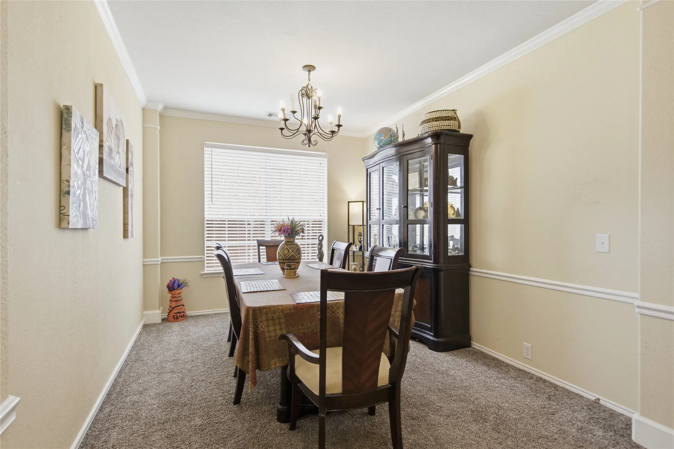 Single Family Residence For Sale in Denton County , 11117 Silver Horn Drive, Frisco, Texas 75033, 5 Bedroom, 4 Bathroom, 2 Garage spaces, 3,781 Sqft, built in 2005, mls#21403183, Real Estate Agent in Frisco, Homes For Sale in Denton county, Homes For Sale in Frisco, Realtor in Frisco Texas, Real Estate Brokerage Independent Realty Texas, Luminita Cordes Realtor