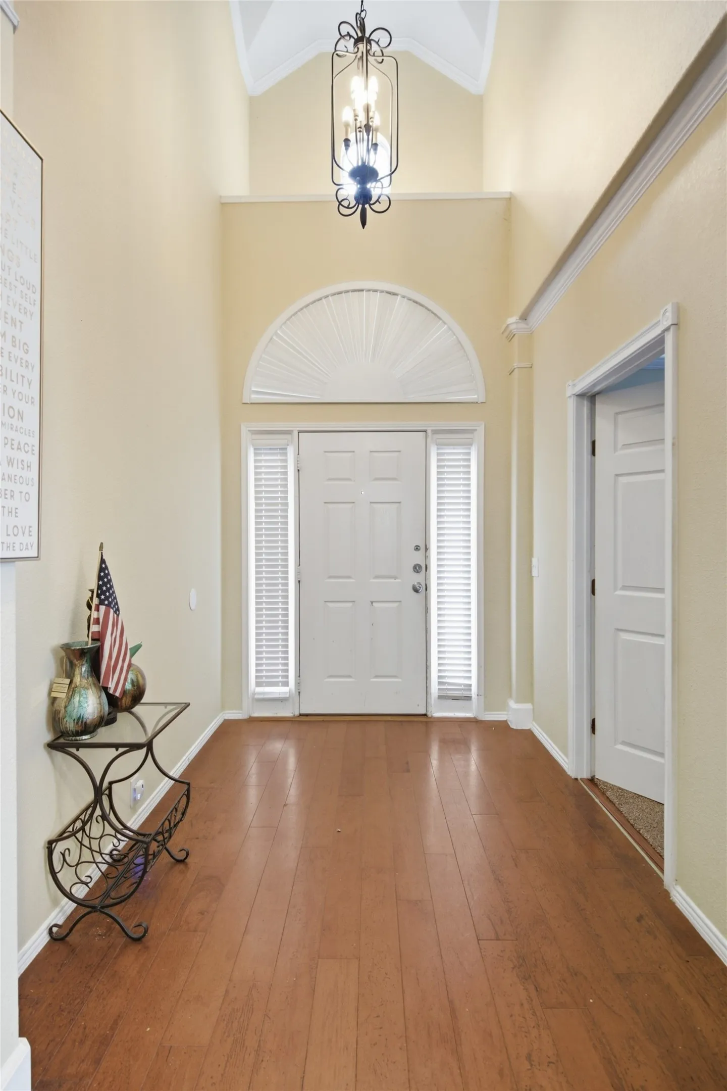 Single Family Residence For Sale in Denton County , 11117 Silver Horn Drive, Frisco, Texas 75033, 5 Bedroom, 4 Bathroom, 2 Garage spaces, 3,781 Sqft, built in 2005, mls#21403183, Real Estate Agent in Frisco, Homes For Sale in Denton county, Homes For Sale in Frisco, Realtor in Frisco Texas, Real Estate Brokerage Independent Realty Texas, Luminita Cordes Realtor