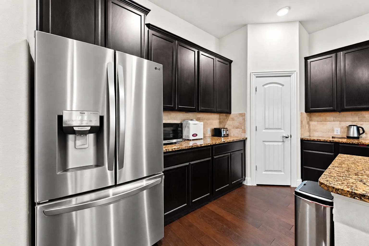 Single Family Residence For Rent in Denton County , 16313 Brayton Road, Frisco, Texas 75036, 3 Bedroom, 2 Bathroom, 2 Garage spaces, 2,041 Sqft, built in 2018, mls#21403184, Real Estate Agent in Frisco, Homes For Rent in Denton county, Homes For Rent in Frisco, Realtor in Frisco Texas, Real Estate Brokerage Independent Realty Texas, Luminita Cordes Realtor