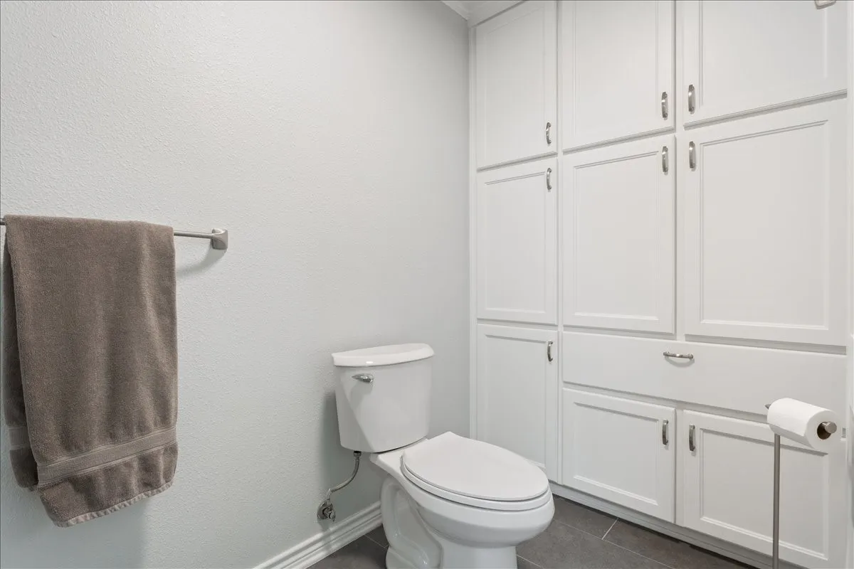 Single Family Residence For Sale in Coryell County , 100 Sunny Lane, Gatesville, Texas 76528, 4 Bedroom, 2 Bathroom, 2 Garage spaces, 2,508 Sqft, built in 1993, mls#21392381, Real Estate Agent in Gatesville, Homes For Sale in Coryell county, Homes For Sale in Gatesville, Realtor in Gatesville Texas, Real Estate Brokerage Independent Realty Texas, Luminita Cordes Realtor
