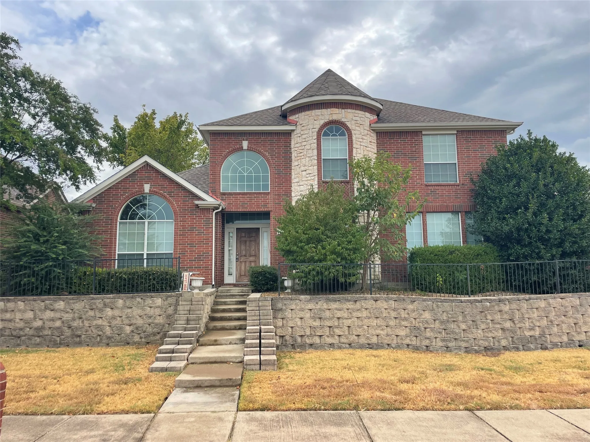 Single Family Residence For Rent in Rockwall County , 737 Geary Drive, Rockwall, Texas 75087, 4 Bedroom, 3 Bathroom, 2 Garage spaces, 3,189 Sqft, built in 2005, mls#21403192, Real Estate Agent in Rockwall, Homes For Rent in Rockwall county, Homes For Rent in Rockwall, Realtor in Rockwall Texas, Real Estate Brokerage Independent Realty Texas, Luminita Cordes Realtor