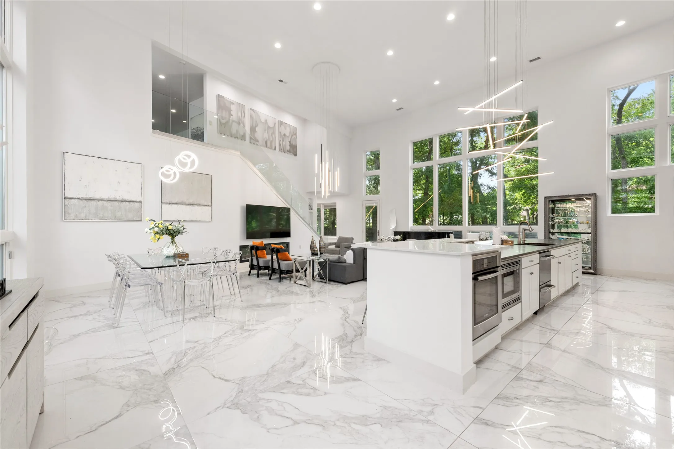 Single Family Residence For Rent in Collin County , 4605 E Parker Road, Parker, Texas 75002, 4 Bedroom, 5 Bathroom, 2 Garage spaces, 4,914 Sqft, built in 2008, mls#21403219, Real Estate Agent in Parker, Homes For Rent in Collin county, Homes For Rent in Parker, Realtor in Parker Texas, Real Estate Brokerage Independent Realty Texas, Luminita Cordes Realtor