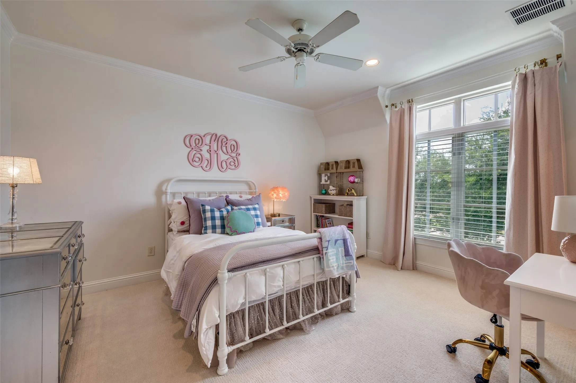 Single Family Residence For Sale in Collin County , 2741 Vista View Lane, Prosper, Texas 75078, 4 Bedroom, 5 Bathroom, 3 Garage spaces, 3,781 Sqft, built in 2007, mls#21395121, Real Estate Agent in Prosper, Homes For Sale in Collin county, Homes For Sale in Prosper, Realtor in Prosper Texas, Real Estate Brokerage Independent Realty Texas, Luminita Cordes Realtor