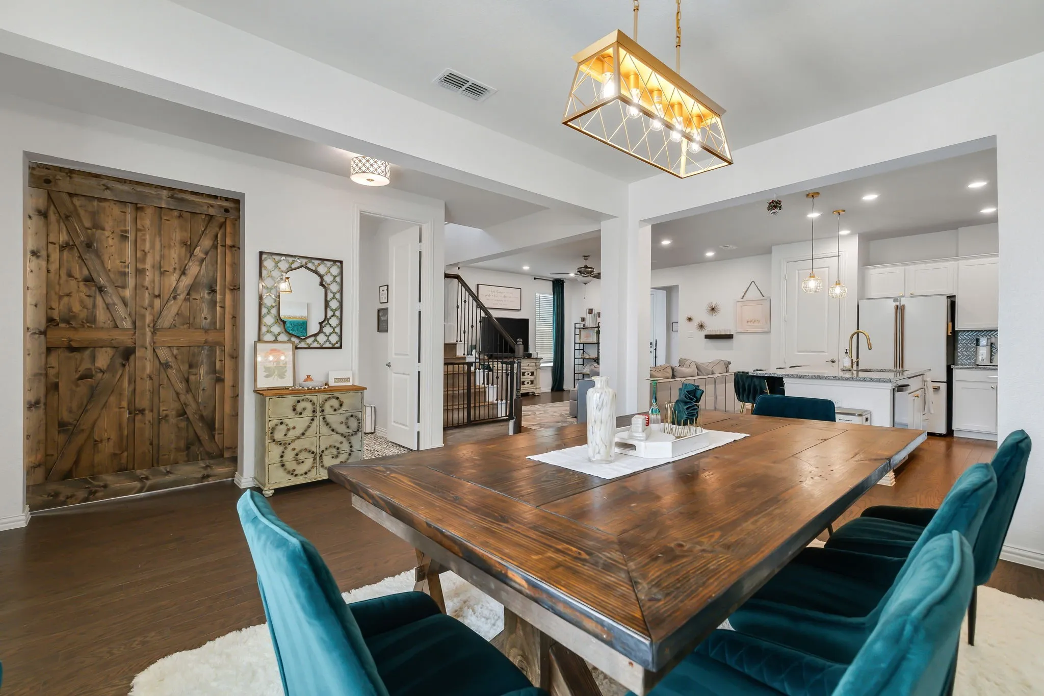 Single Family Residence For Rent in Denton County , 816 Pearl Place, Northlake, Texas 76247, 4 Bedroom, 4 Bathroom, 2 Garage spaces, 2,399 Sqft, built in 2019, mls#21403227, Real Estate Agent in Northlake, Homes For Rent in Denton county, Homes For Rent in Northlake, Realtor in Northlake Texas, Real Estate Brokerage Independent Realty Texas, Luminita Cordes Realtor