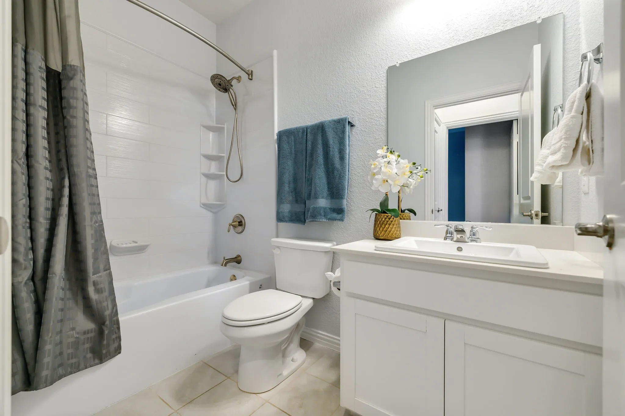 Single Family Residence For Rent in Denton County , 816 Pearl Place, Northlake, Texas 76247, 4 Bedroom, 4 Bathroom, 2 Garage spaces, 2,399 Sqft, built in 2019, mls#21403227, Real Estate Agent in Northlake, Homes For Rent in Denton county, Homes For Rent in Northlake, Realtor in Northlake Texas, Real Estate Brokerage Independent Realty Texas, Luminita Cordes Realtor