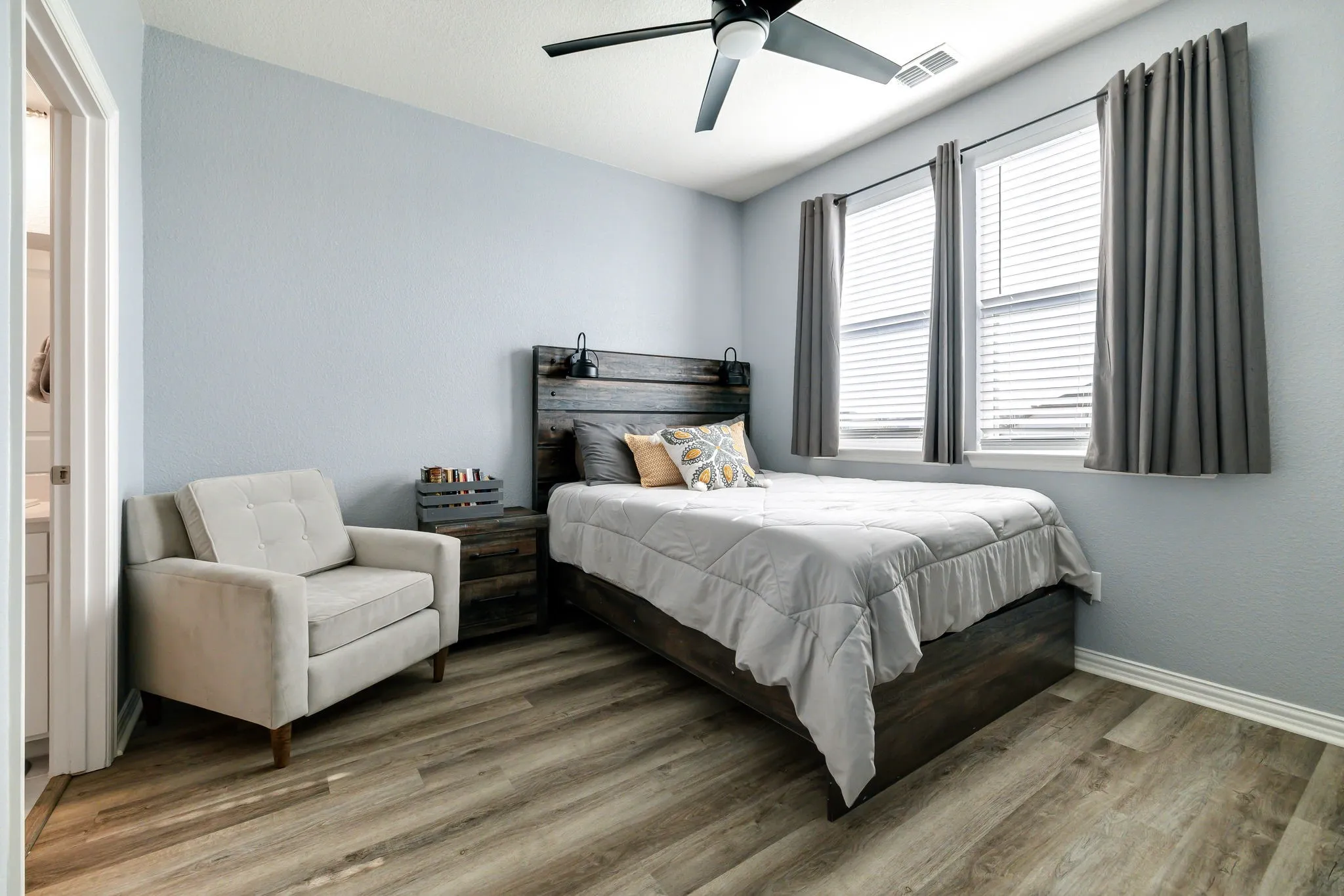 Single Family Residence For Rent in Denton County , 816 Pearl Place, Northlake, Texas 76247, 4 Bedroom, 4 Bathroom, 2 Garage spaces, 2,399 Sqft, built in 2019, mls#21403227, Real Estate Agent in Northlake, Homes For Rent in Denton county, Homes For Rent in Northlake, Realtor in Northlake Texas, Real Estate Brokerage Independent Realty Texas, Luminita Cordes Realtor