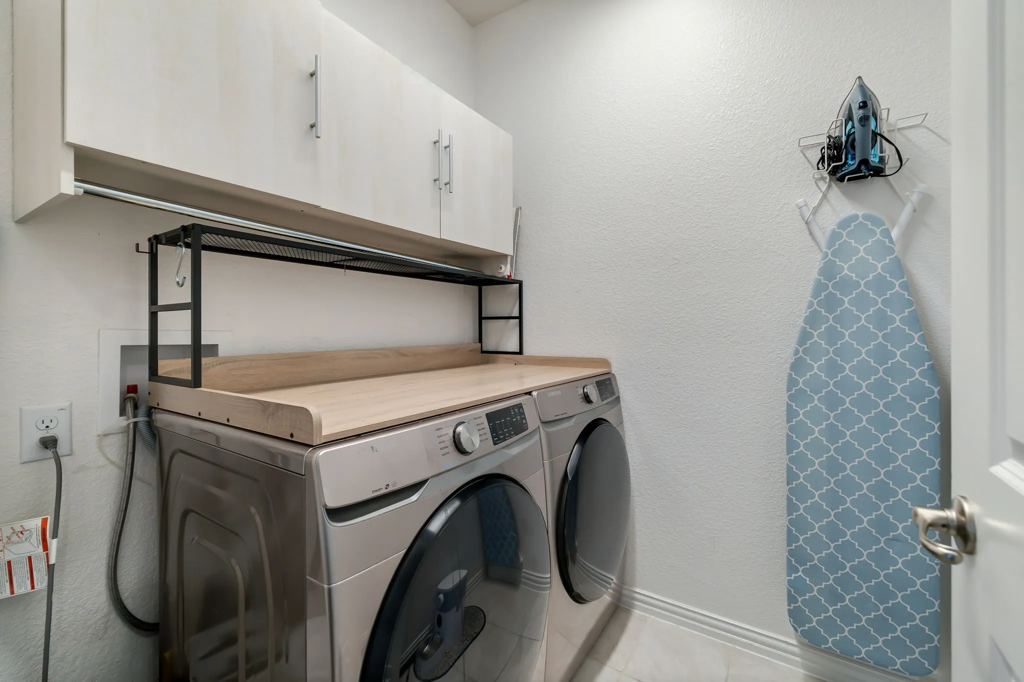 Single Family Residence For Rent in Denton County , 816 Pearl Place, Northlake, Texas 76247, 4 Bedroom, 4 Bathroom, 2 Garage spaces, 2,399 Sqft, built in 2019, mls#21403227, Real Estate Agent in Northlake, Homes For Rent in Denton county, Homes For Rent in Northlake, Realtor in Northlake Texas, Real Estate Brokerage Independent Realty Texas, Luminita Cordes Realtor
