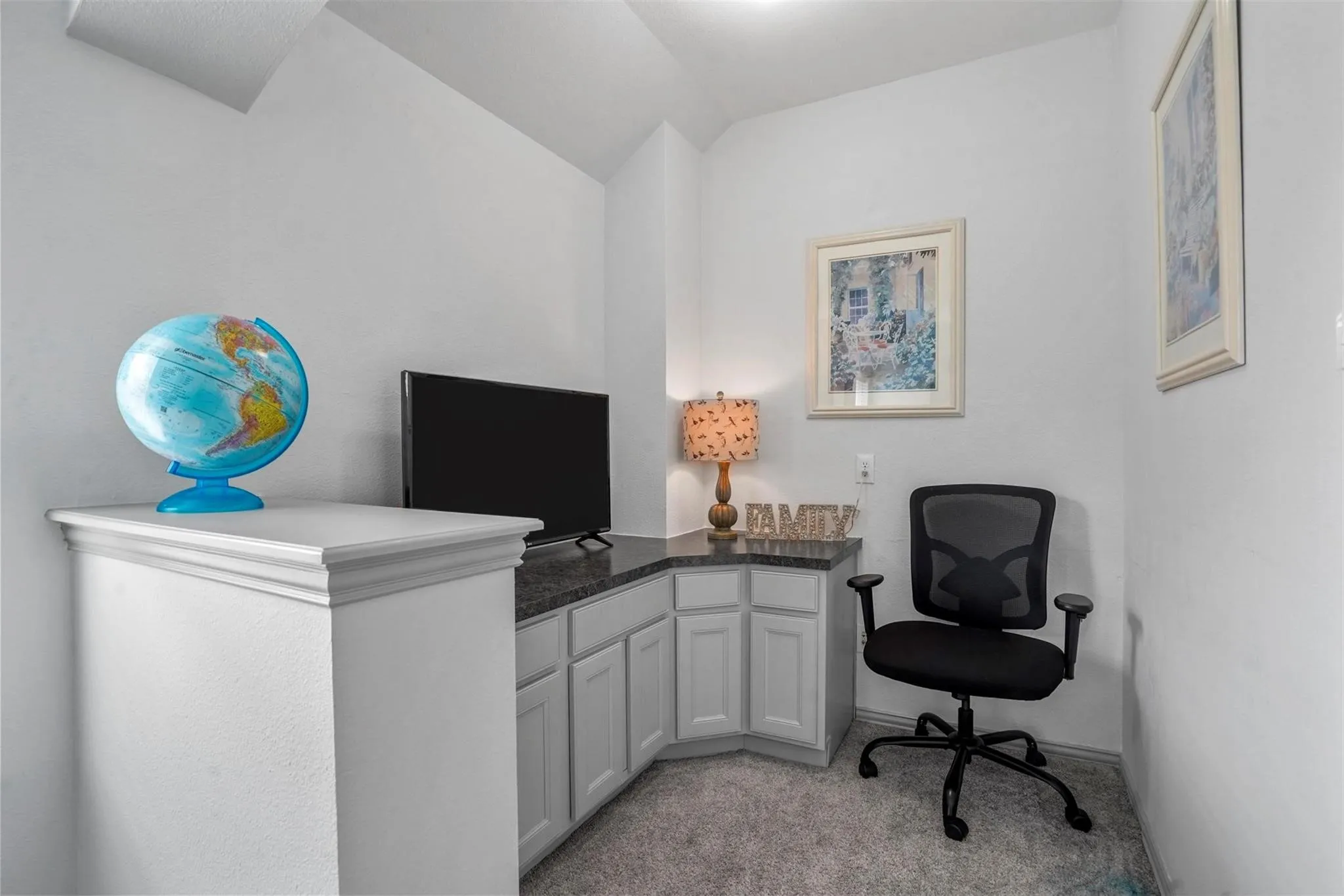 Single Family Residence For Rent in Tarrant County , 4924 Obrien Way, Fort Worth, Texas 76244, 3 Bedroom, 3 Bathroom, 2 Garage spaces, 2,798 Sqft, built in 2005, mls#21403232, Real Estate Agent in Fort Worth, Homes For Rent in Tarrant county, Homes For Rent in Fort Worth, Realtor in Fort Worth Texas, Real Estate Brokerage Independent Realty Texas, Luminita Cordes Realtor