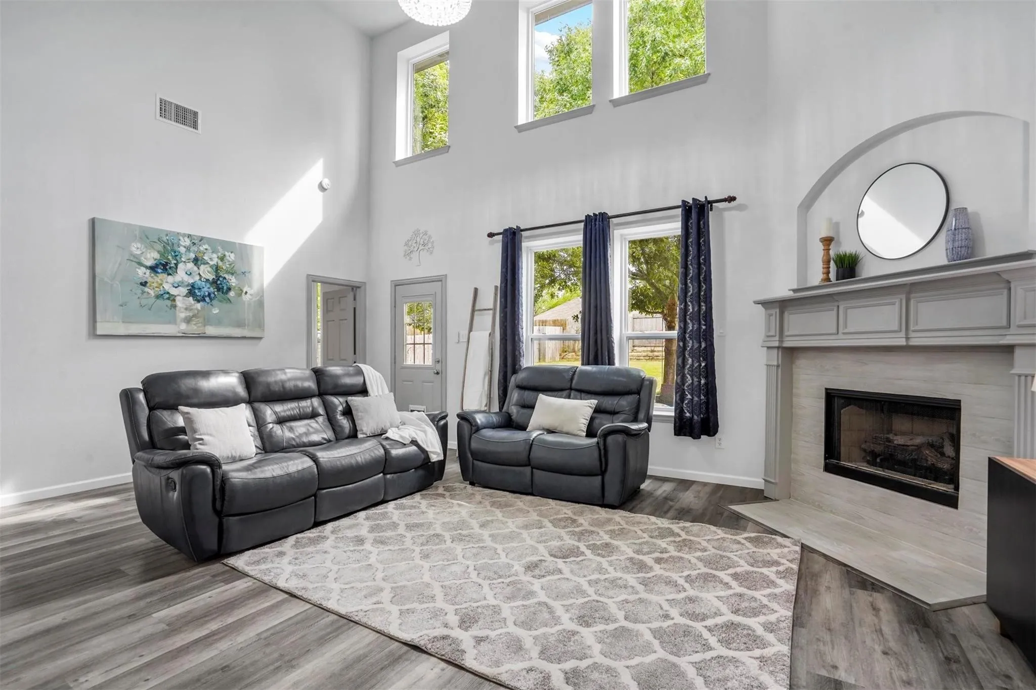 Single Family Residence For Rent in Tarrant County , 4924 Obrien Way, Fort Worth, Texas 76244, 3 Bedroom, 3 Bathroom, 2 Garage spaces, 2,798 Sqft, built in 2005, mls#21403232, Real Estate Agent in Fort Worth, Homes For Rent in Tarrant county, Homes For Rent in Fort Worth, Realtor in Fort Worth Texas, Real Estate Brokerage Independent Realty Texas, Luminita Cordes Realtor