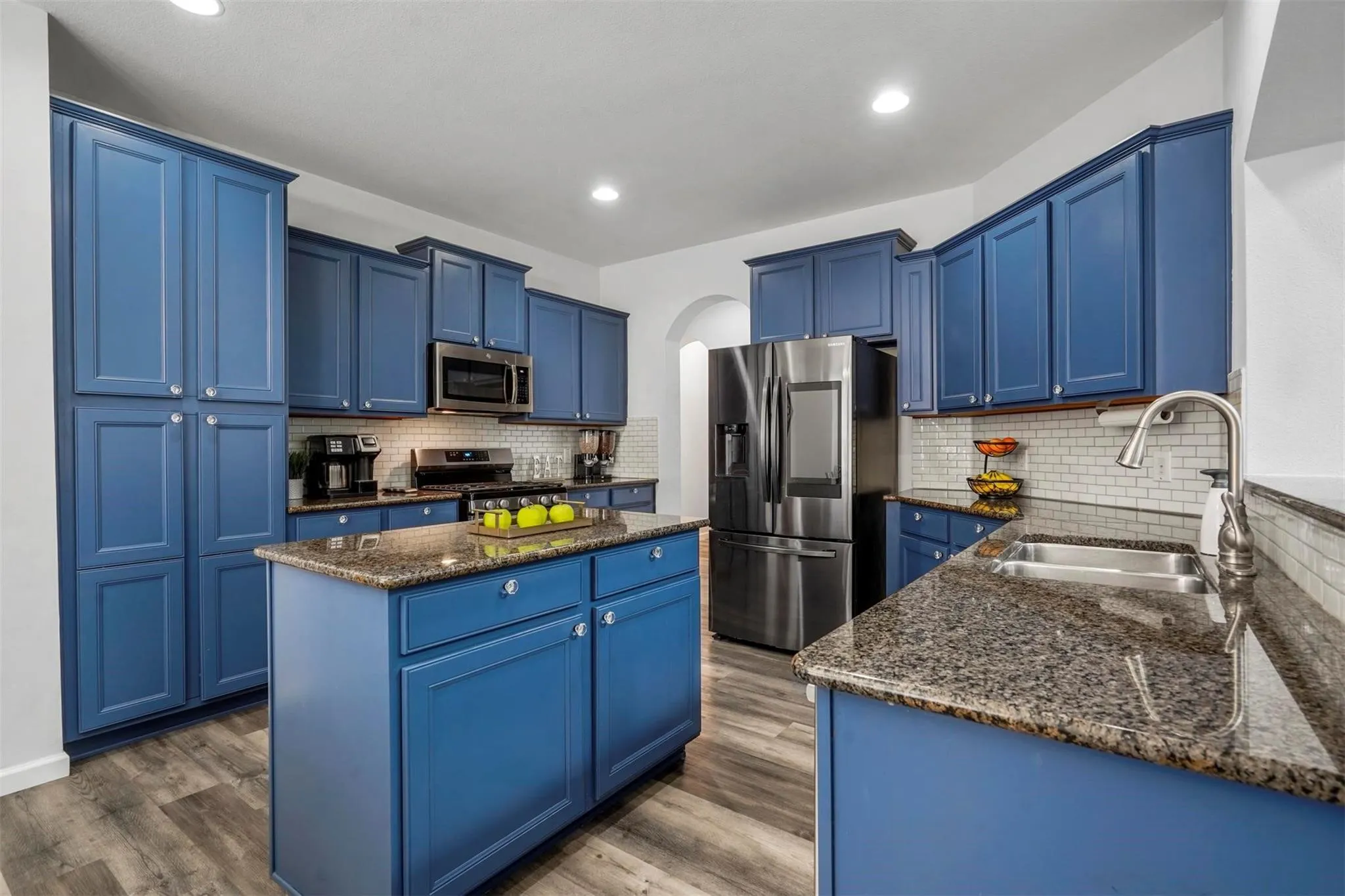 Single Family Residence For Rent in Tarrant County , 4924 Obrien Way, Fort Worth, Texas 76244, 3 Bedroom, 3 Bathroom, 2 Garage spaces, 2,798 Sqft, built in 2005, mls#21403232, Real Estate Agent in Fort Worth, Homes For Rent in Tarrant county, Homes For Rent in Fort Worth, Realtor in Fort Worth Texas, Real Estate Brokerage Independent Realty Texas, Luminita Cordes Realtor
