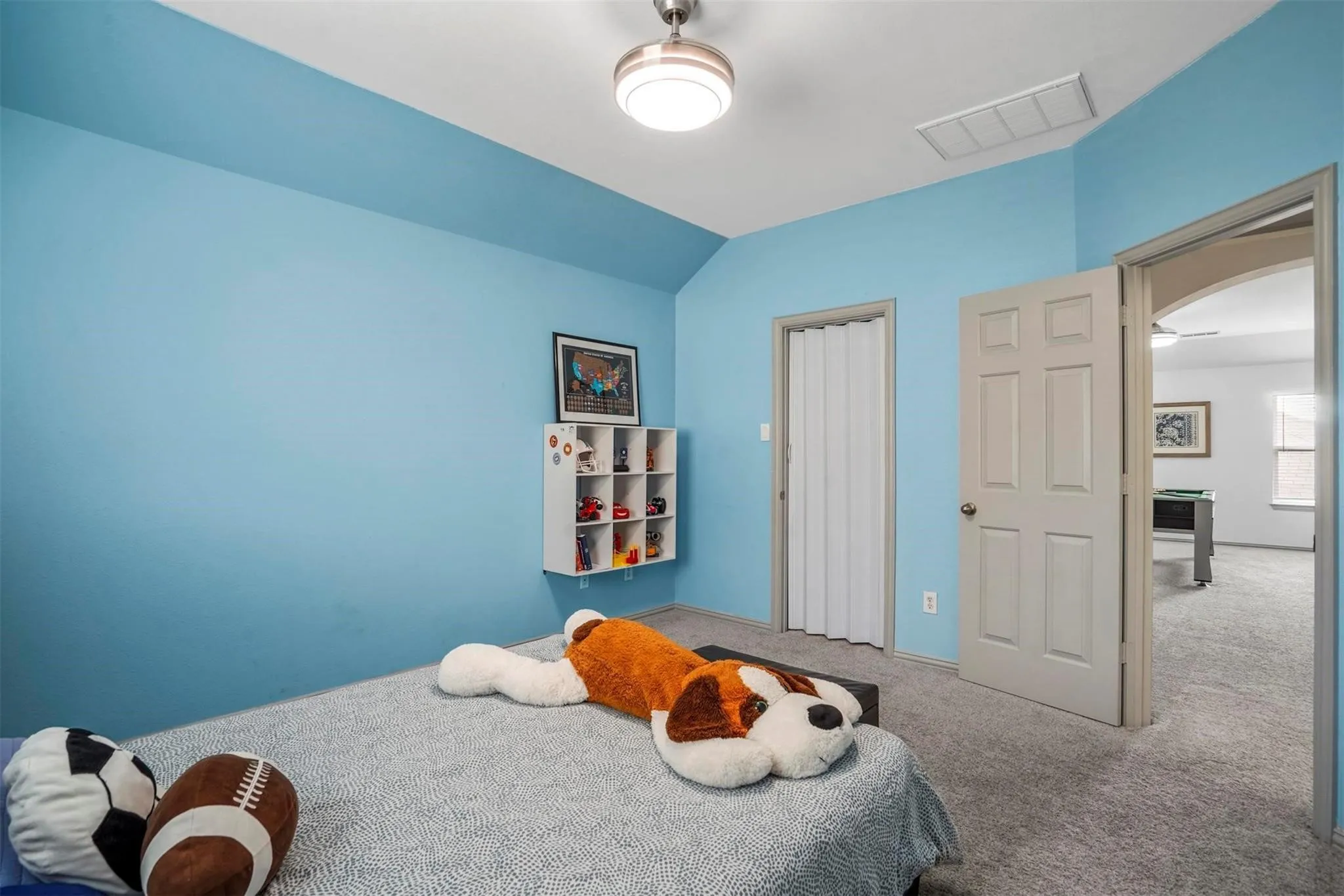 Single Family Residence For Rent in Tarrant County , 4924 Obrien Way, Fort Worth, Texas 76244, 3 Bedroom, 3 Bathroom, 2 Garage spaces, 2,798 Sqft, built in 2005, mls#21403232, Real Estate Agent in Fort Worth, Homes For Rent in Tarrant county, Homes For Rent in Fort Worth, Realtor in Fort Worth Texas, Real Estate Brokerage Independent Realty Texas, Luminita Cordes Realtor