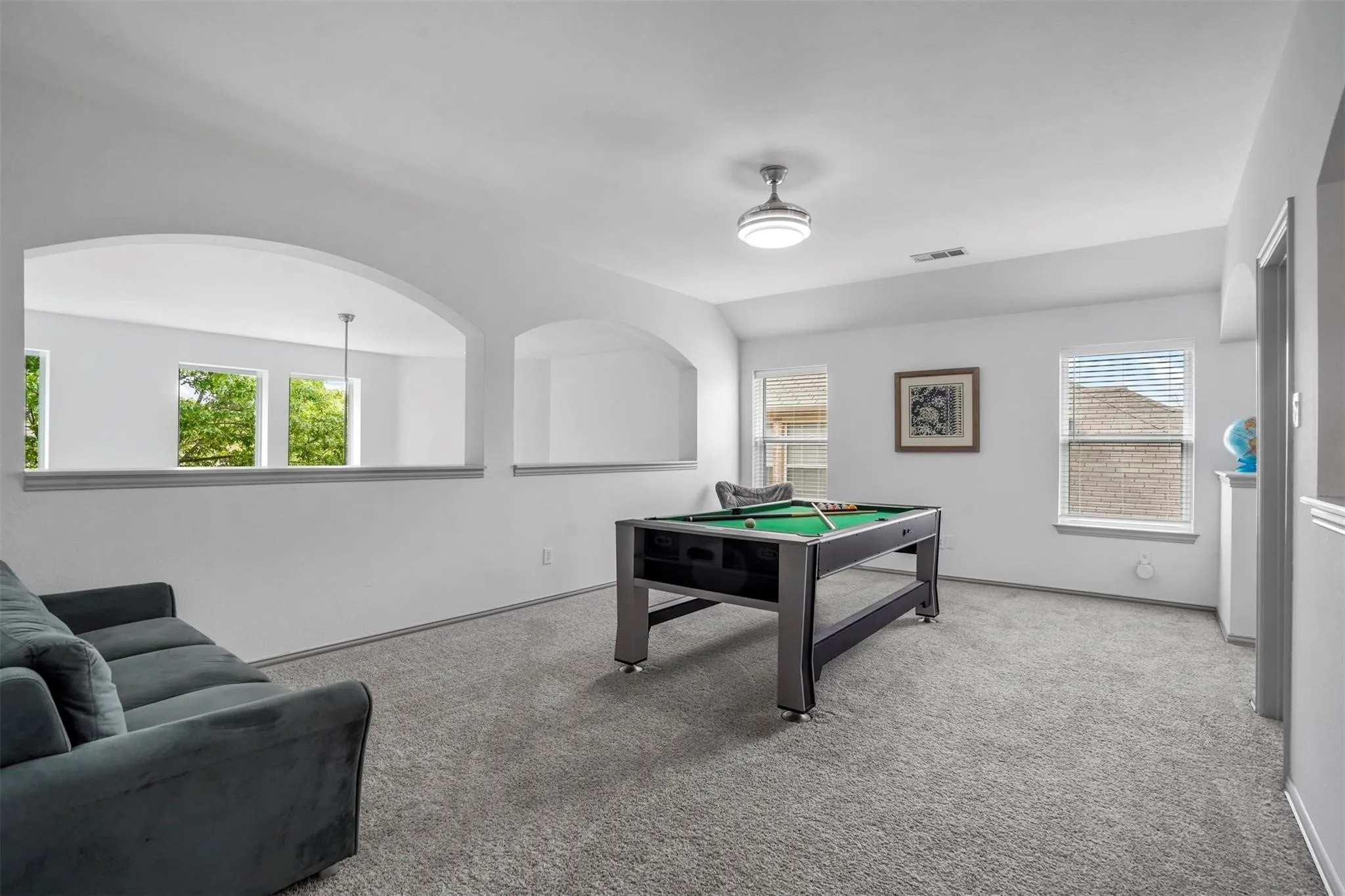 Single Family Residence For Rent in Tarrant County , 4924 Obrien Way, Fort Worth, Texas 76244, 3 Bedroom, 3 Bathroom, 2 Garage spaces, 2,798 Sqft, built in 2005, mls#21403232, Real Estate Agent in Fort Worth, Homes For Rent in Tarrant county, Homes For Rent in Fort Worth, Realtor in Fort Worth Texas, Real Estate Brokerage Independent Realty Texas, Luminita Cordes Realtor
