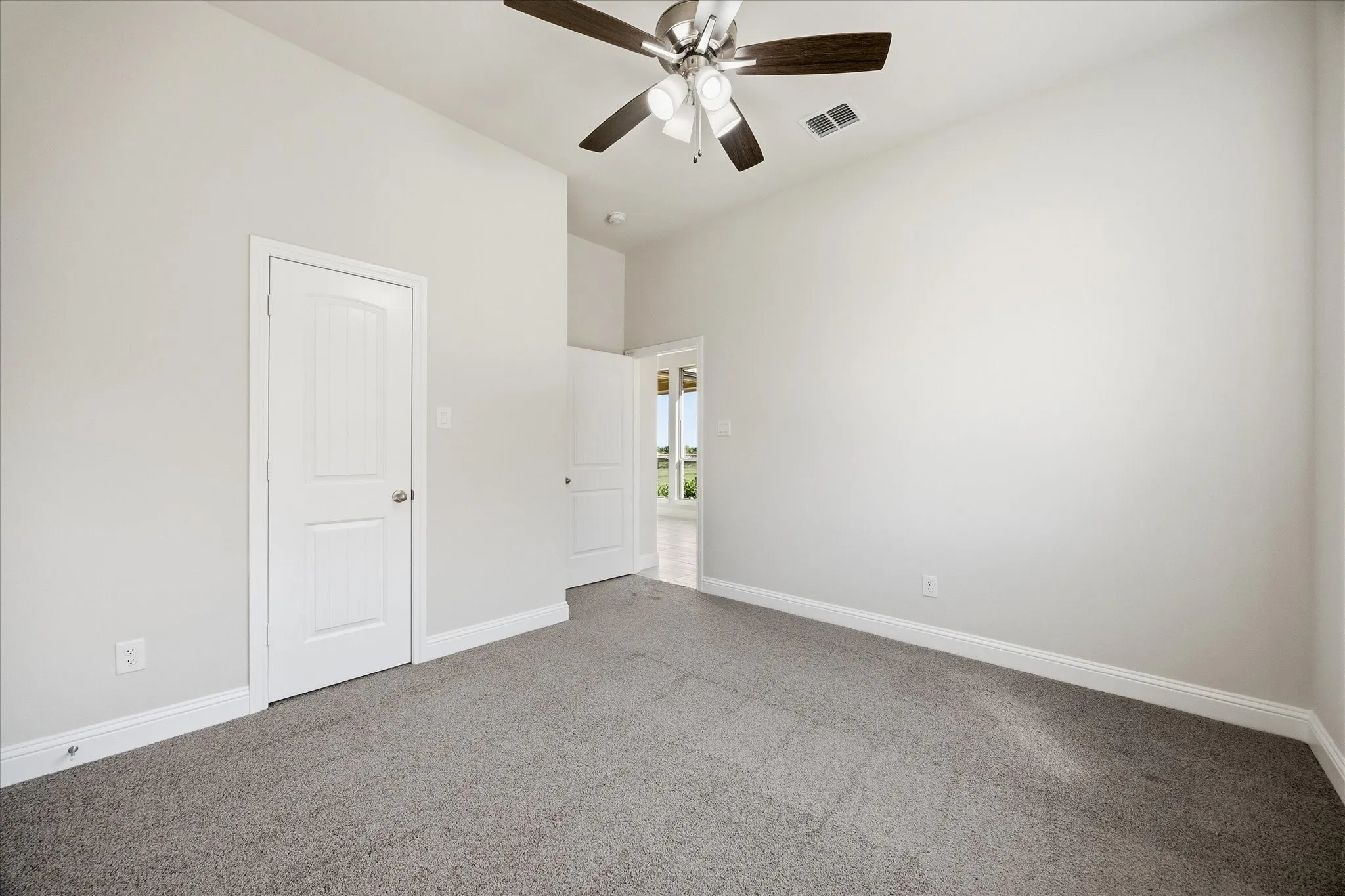 Single Family Residence For Rent in Collin County , 1835 Creekview Lane, Josephine, Texas 75173, 4 Bedroom, 2 Bathroom, 3 Garage spaces, 2,505 Sqft, built in 2022, mls#21403233, Real Estate Agent in Josephine, Homes For Rent in Collin county, Homes For Rent in Josephine, Realtor in Josephine Texas, Real Estate Brokerage Independent Realty Texas, Luminita Cordes Realtor