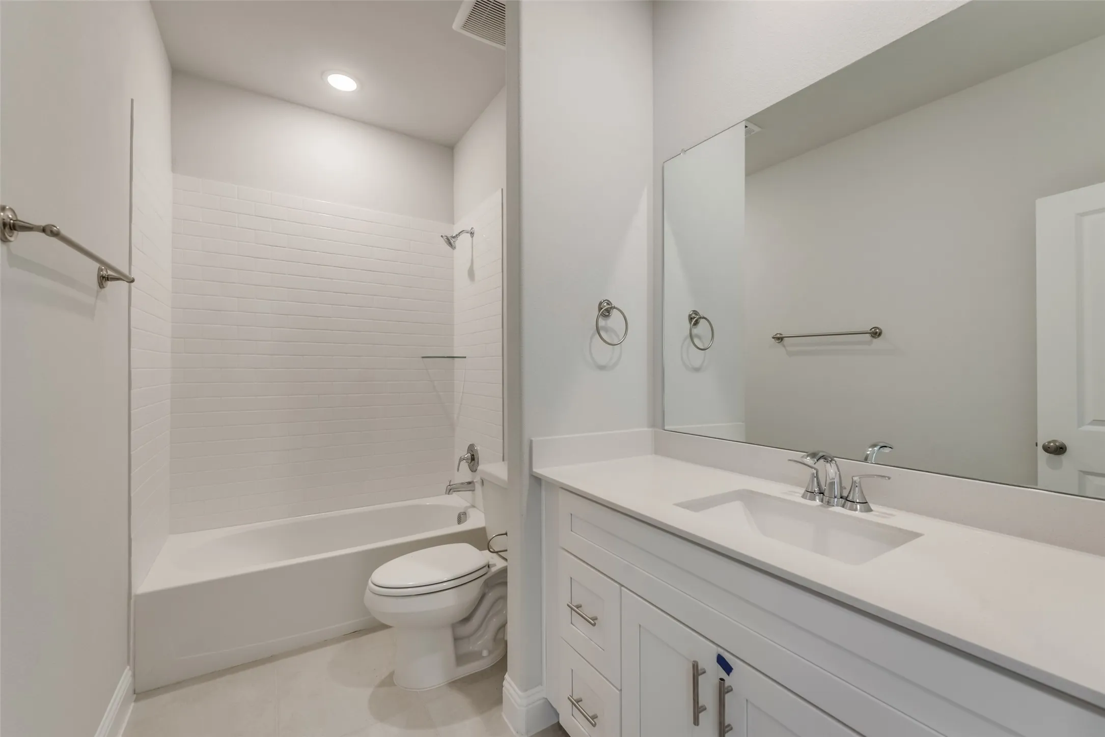 Single Family Residence For Rent in Collin County , 1601 Cloud Cover View, Weston, Texas 75009, 3 Bedroom, 3 Bathroom, 2 Garage spaces, 2,310 Sqft, built in 2023, mls#21403240, Real Estate Agent in Weston, Homes For Rent in Collin county, Homes For Rent in Weston, Realtor in Weston Texas, Real Estate Brokerage Independent Realty Texas, Luminita Cordes Realtor