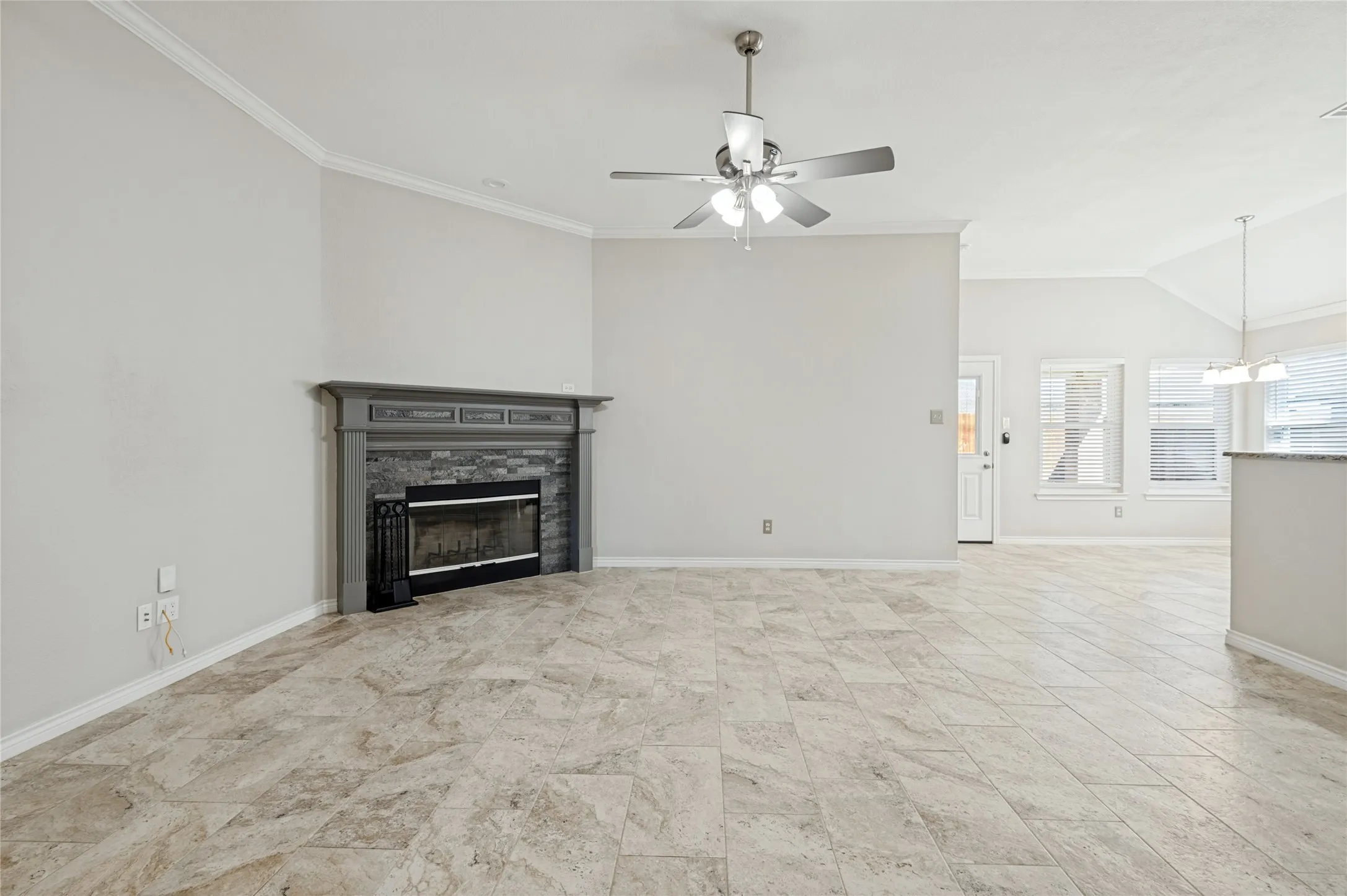 Single Family Residence For Sale in Tarrant County , 5816 Windy Meadow Lane, Grand Prairie, Texas 75052, 3 Bedroom, 2 Bathroom, 2 Garage spaces, 1,865 Sqft, built in 2005, mls#21399741, Real Estate Agent in Grand Prairie, Homes For Sale in Tarrant county, Homes For Sale in Grand Prairie, Realtor in Grand Prairie Texas, Real Estate Brokerage Independent Realty Texas, Luminita Cordes Realtor