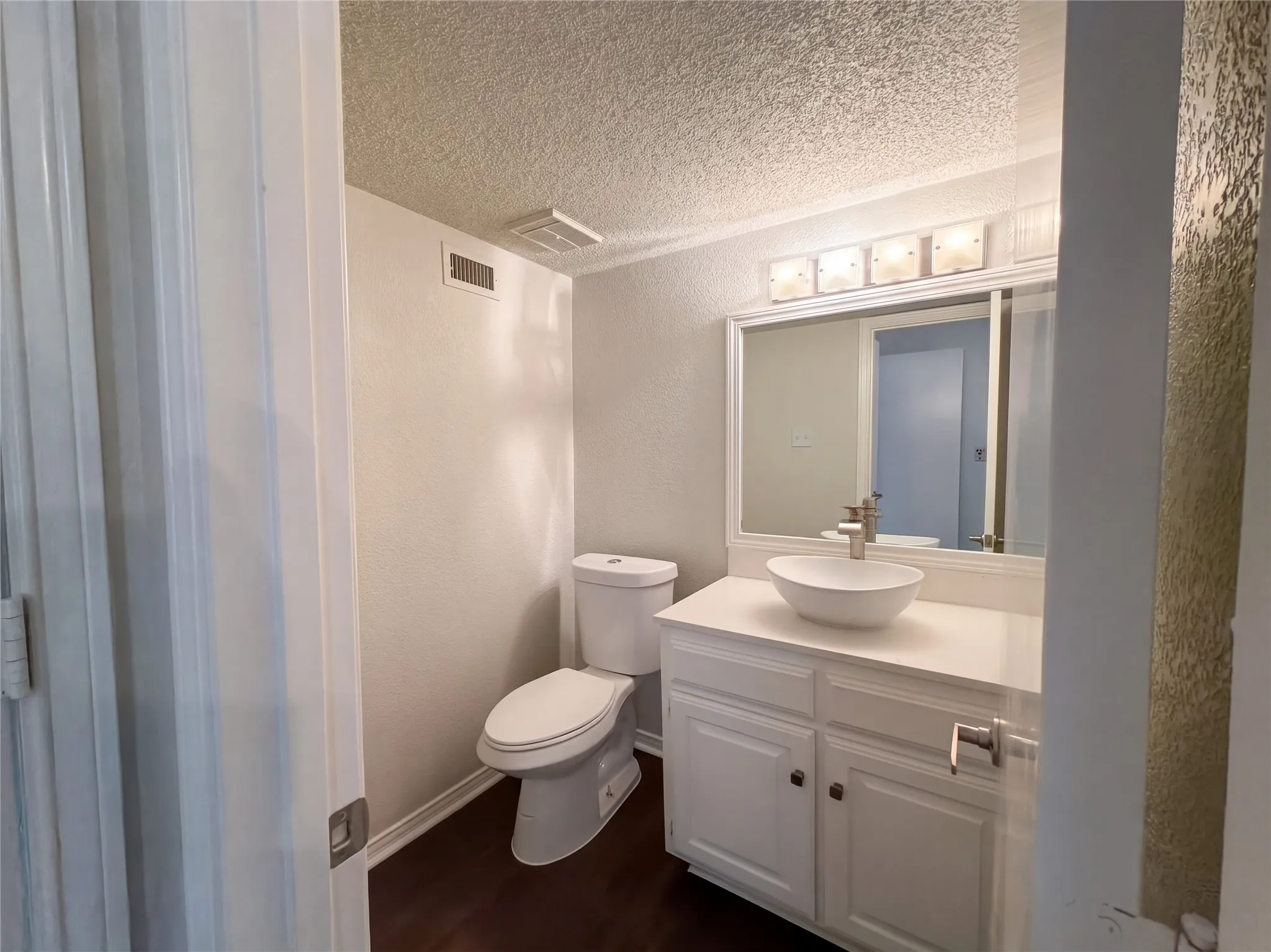 Single Family Residence For Sale in Dallas County , 1015 Astaire Avenue, Duncanville, Texas 75137, 4 Bedroom, 3 Bathroom, 2 Garage spaces, 2,158 Sqft, built in 1985, mls#21402544, Real Estate Agent in Duncanville, Homes For Sale in Dallas county, Homes For Sale in Duncanville, Realtor in Duncanville Texas, Real Estate Brokerage Independent Realty Texas, Luminita Cordes Realtor