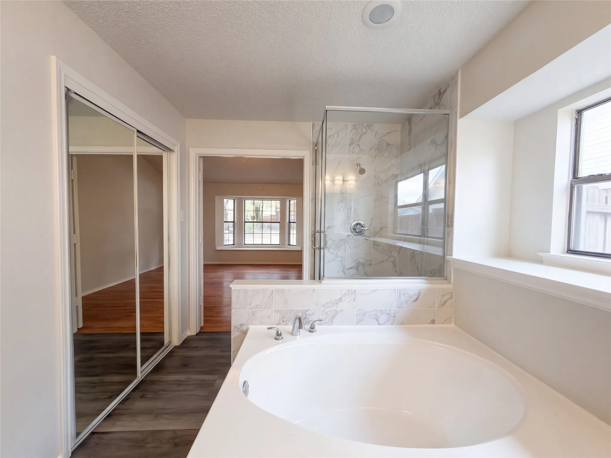 Single Family Residence For Sale in Dallas County , 1015 Astaire Avenue, Duncanville, Texas 75137, 4 Bedroom, 3 Bathroom, 2 Garage spaces, 2,158 Sqft, built in 1985, mls#21402544, Real Estate Agent in Duncanville, Homes For Sale in Dallas county, Homes For Sale in Duncanville, Realtor in Duncanville Texas, Real Estate Brokerage Independent Realty Texas, Luminita Cordes Realtor