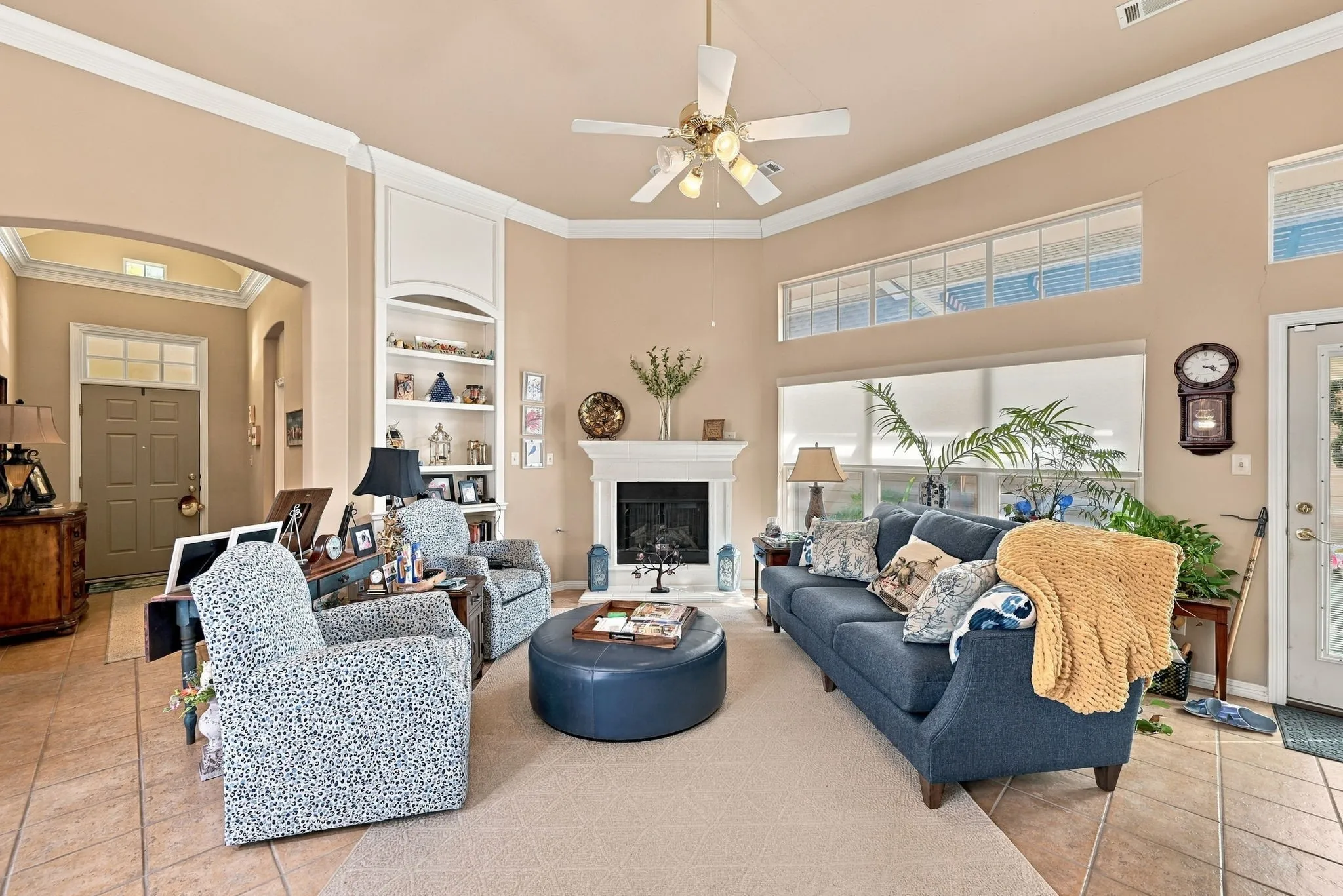 Single Family Residence For Sale in Tarrant County , 6033 Roaring Springs Drive, North Richland Hills, Texas 76180, 3 Bedroom, 2 Bathroom, 2 Garage spaces, 1,683 Sqft, built in 2003, mls#21402551, Real Estate Agent in North Richland Hills, Homes For Sale in Tarrant county, Homes For Sale in North Richland Hills, Realtor in North Richland Hills Texas, Real Estate Brokerage Independent Realty Texas, Luminita Cordes Realtor