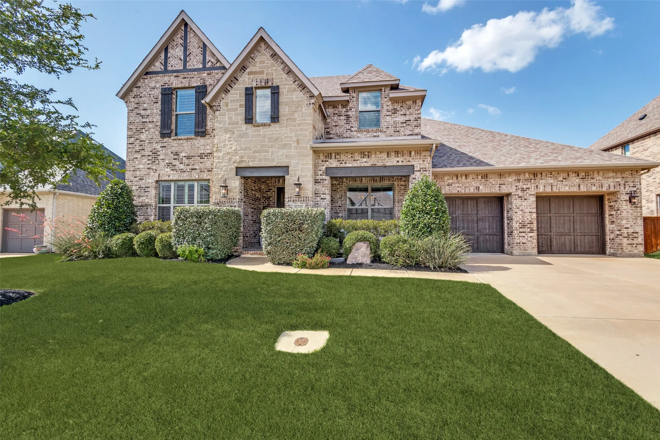 Single Family Residence For Rent in Denton County , 11608 Little Elm Creek Road, Flower Mound, Texas 76226, 4 Bedroom, 5 Bathroom, 3 Garage spaces, 4,126 Sqft, built in 2018, mls#21403250, Real Estate Agent in Flower Mound, Homes For Rent in Denton county, Homes For Rent in Flower Mound, Realtor in Flower Mound Texas, Real Estate Brokerage Independent Realty Texas, Luminita Cordes Realtor