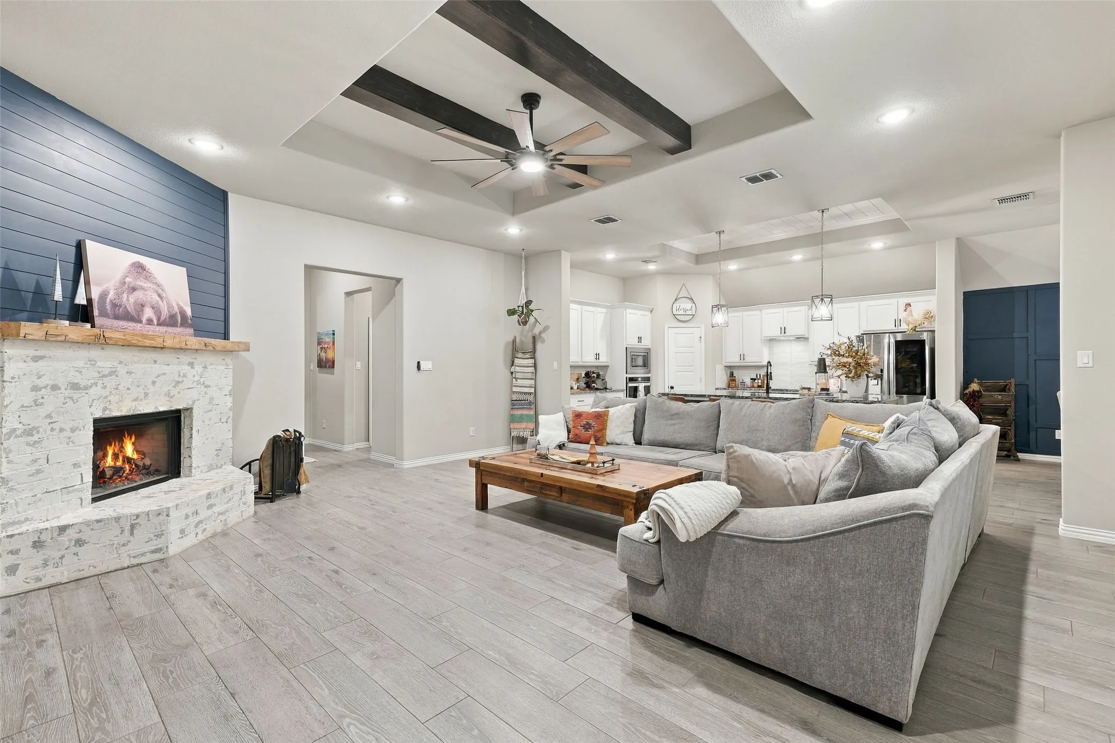 Single Family Residence For Sale in Parker County , 350 Timbers Circle, Poolville, Texas 76487, 4 Bedroom, 2 Bathroom, 2 Garage spaces, 2,421 Sqft, built in 2021, mls#21403162, Real Estate Agent in Poolville, Homes For Sale in Parker county, Homes For Sale in Poolville, Realtor in Poolville Texas, Real Estate Brokerage Independent Realty Texas, Luminita Cordes Realtor
