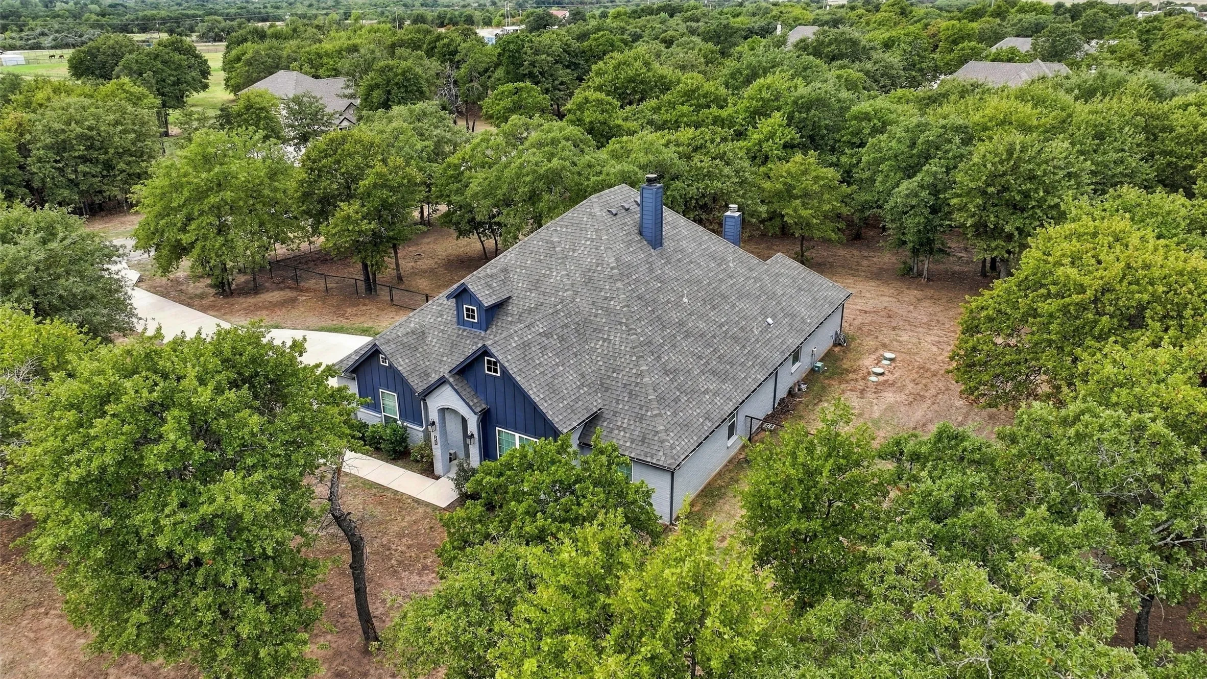 Single Family Residence For Sale in Parker County , 350 Timbers Circle, Poolville, Texas 76487, 4 Bedroom, 2 Bathroom, 2 Garage spaces, 2,421 Sqft, built in 2021, mls#21403162, Real Estate Agent in Poolville, Homes For Sale in Parker county, Homes For Sale in Poolville, Realtor in Poolville Texas, Real Estate Brokerage Independent Realty Texas, Luminita Cordes Realtor